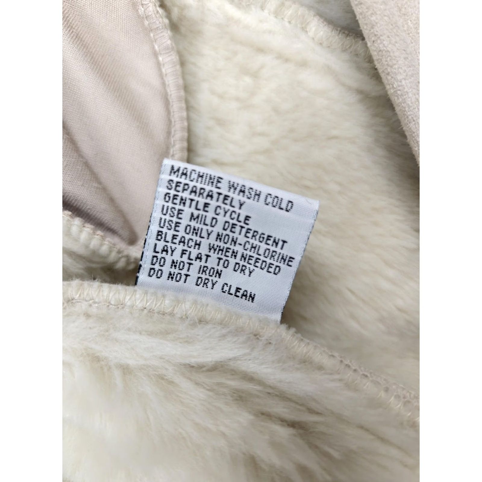 Vintage Larry Levine Coat Womens Medium Beige Faux Shearling Button Front Fur Lined Size M / US 6-8 / IT 42-44 - 5 Thumbnail