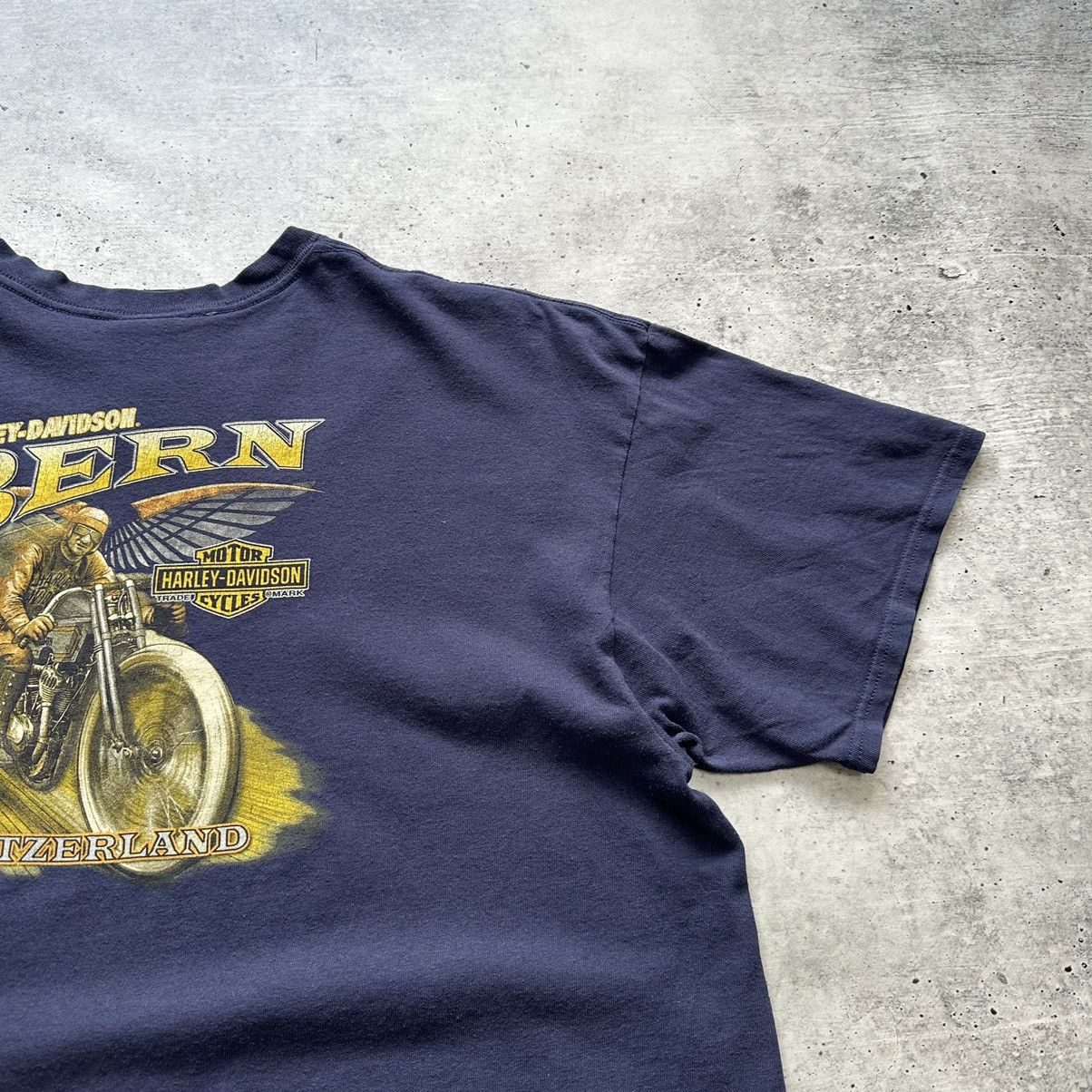 Vintage Harley Davidson Switzerland Blue T-shirt Men’s Size 2XL Size US XXL / EU 58 / 5 - 13 Thumbnail