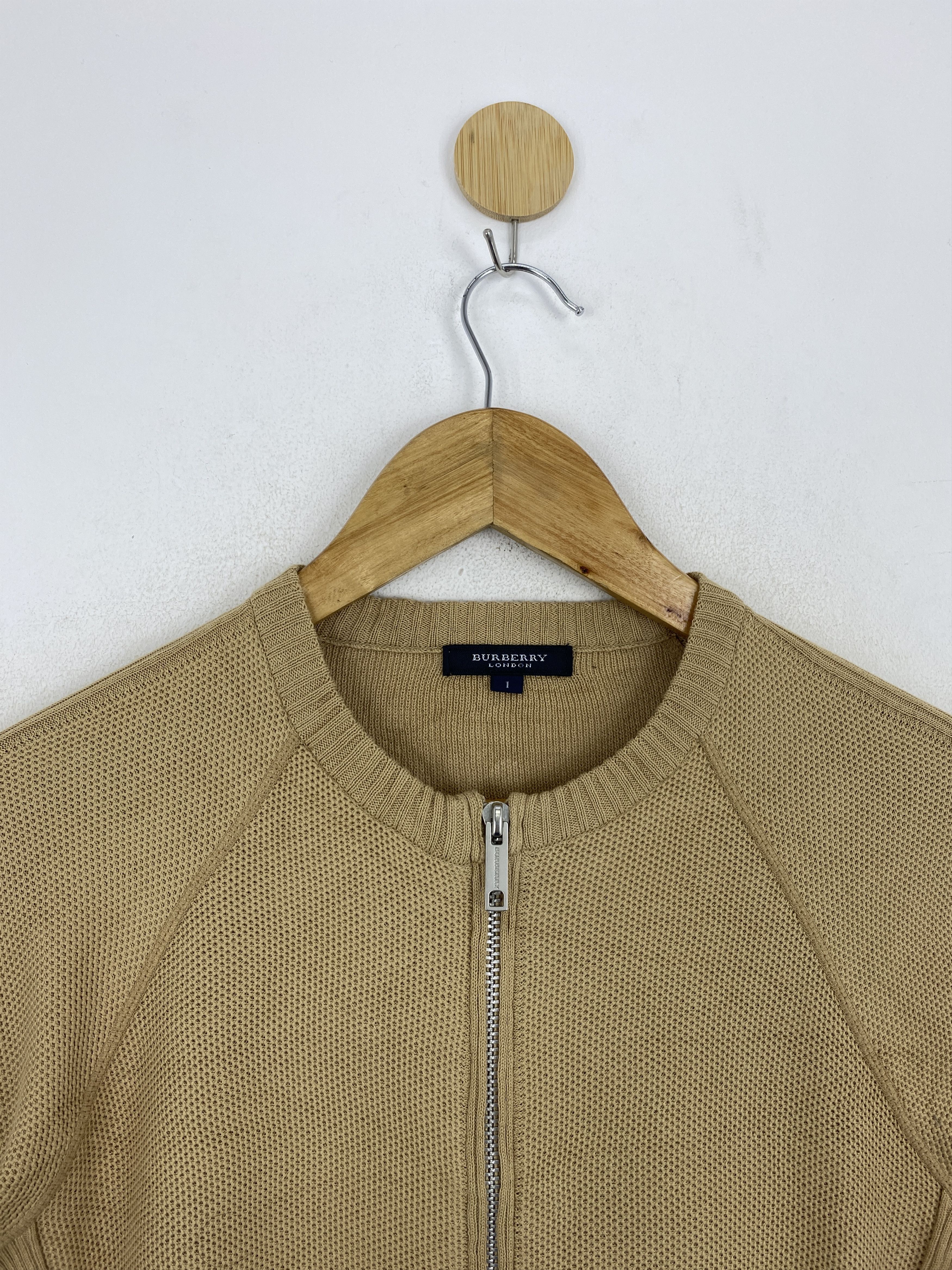 Burberry Burberry London Zipper Knitwear J1883 Size US S / EU 44-46 / 1 - 2 Thumbnail