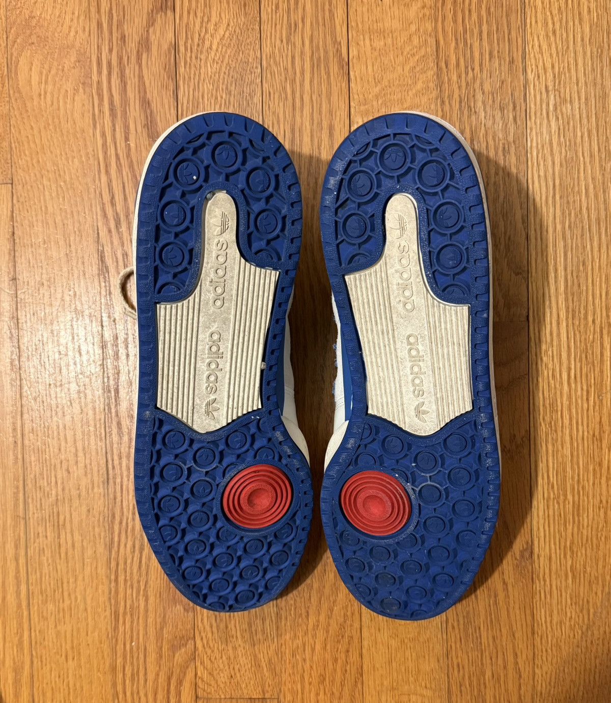 Adidas Adidas forum Size US 10 / EU 43 - 6 Thumbnail