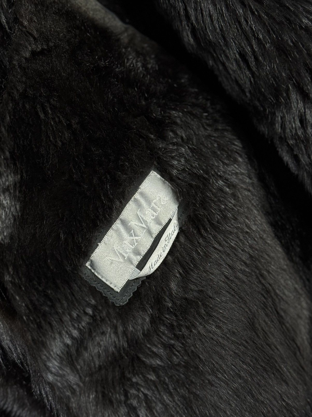 Max Mara Max Mara Shearling Sheepskin Coat Black Fur Made in Italy Size L / US 10 / IT 46 - 13 Thumbnail