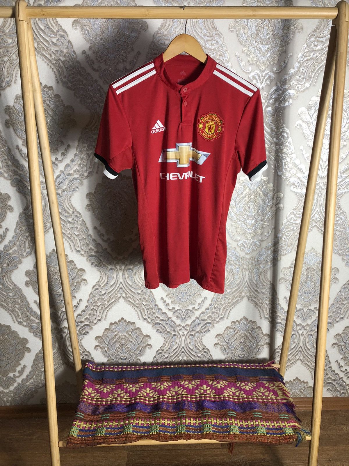 Vintage VERY RARE ADIDAS FC MANCHESTER UNITED ENGLAND SOCCER JERSEY Size US S / EU 44-46 / 1 - 3 Thumbnail