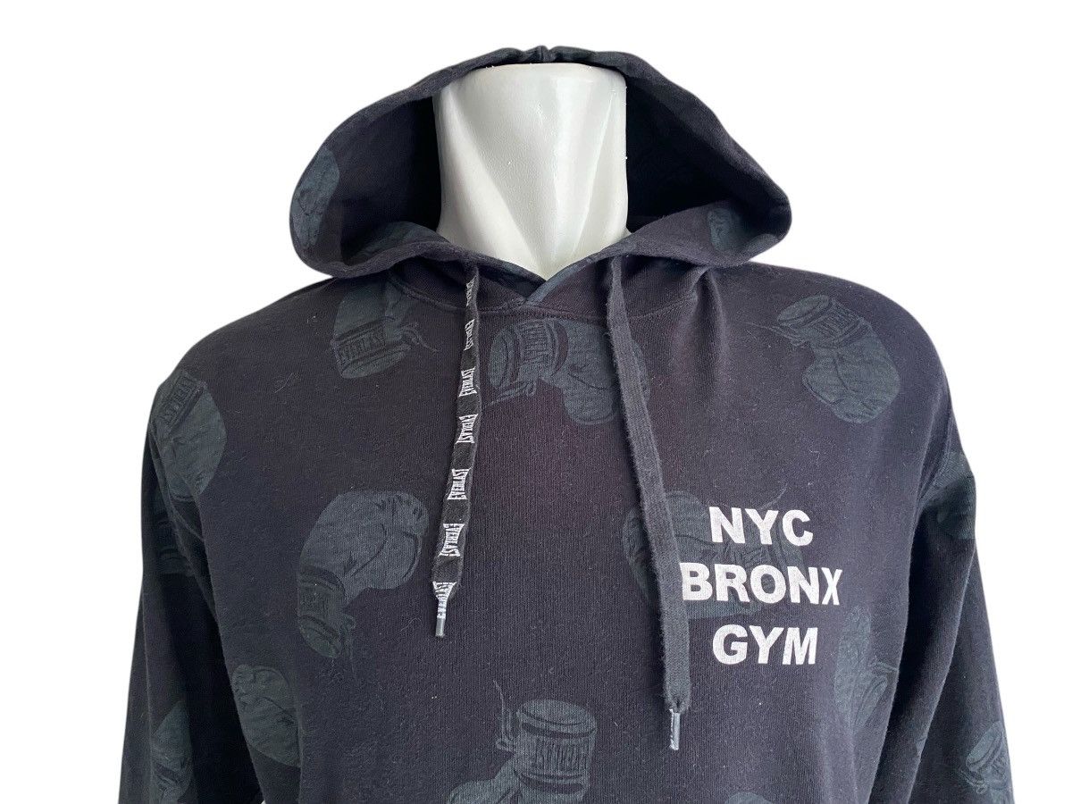Rare EVERLAST Monogram Hoodie (M)