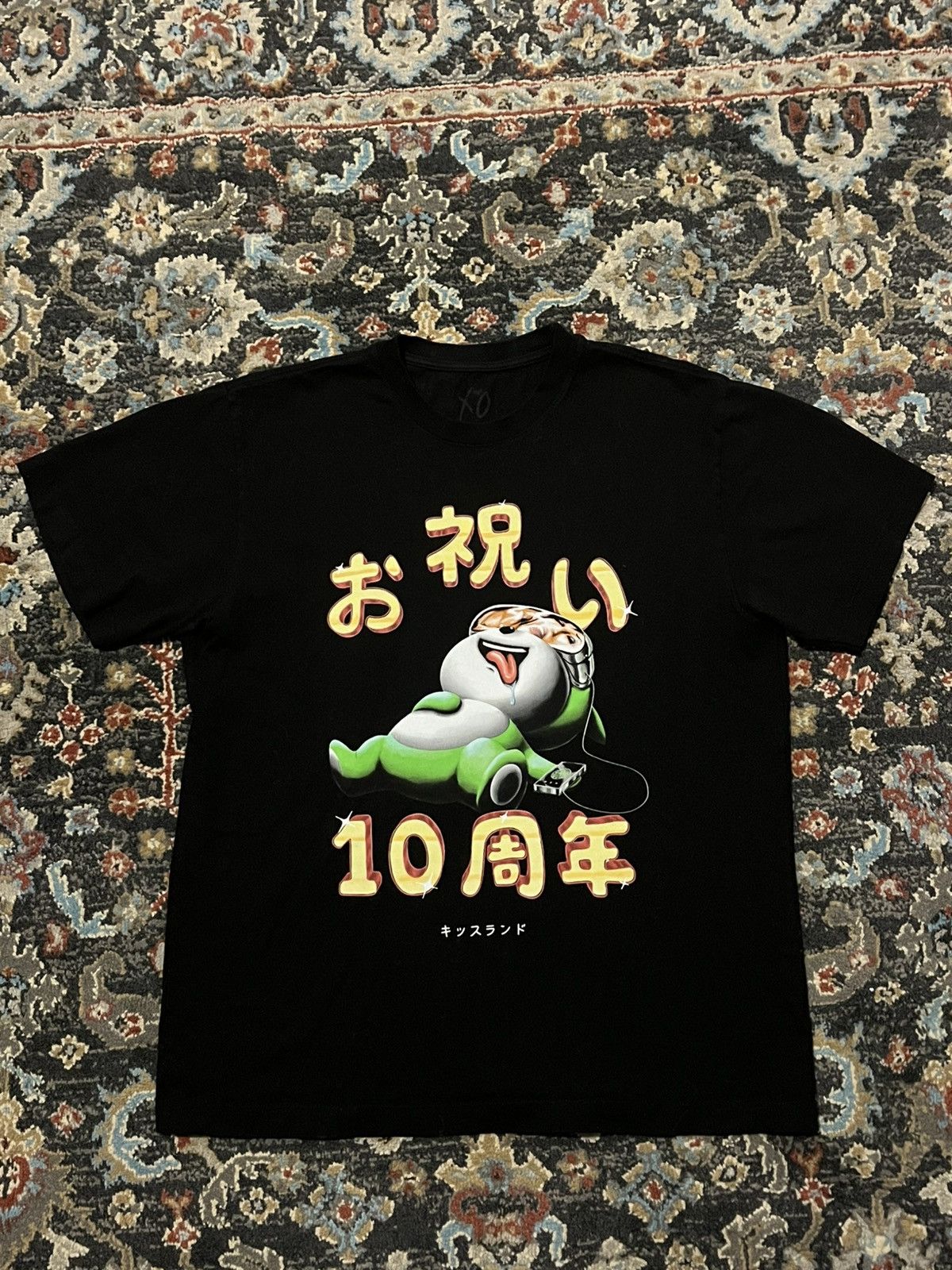 XO XO Kissland 10 Year Merch Oversized Tee Size US L / EU 52-54 / 3 - 1 Thumbnail