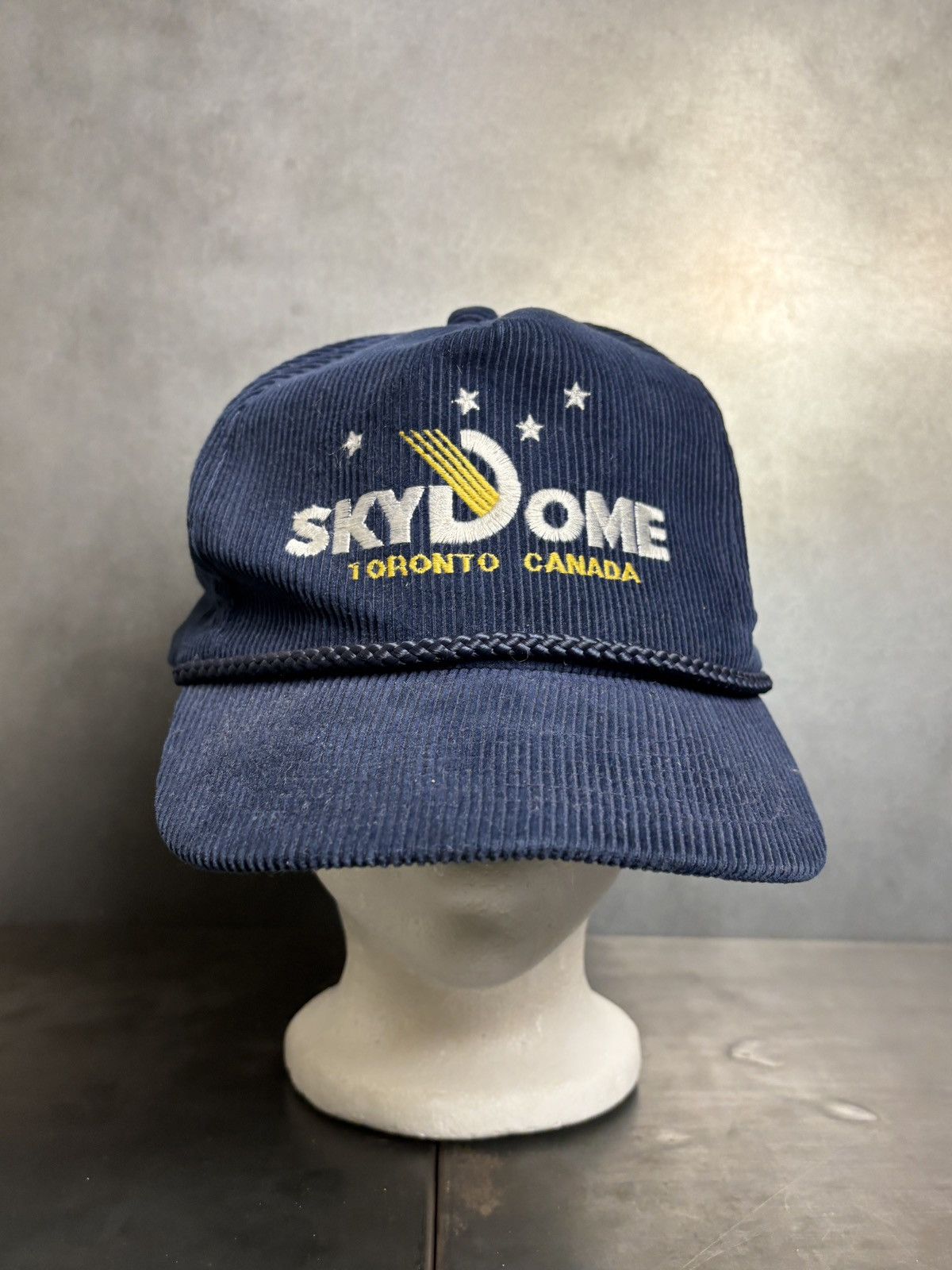 Vintage Sky Dome Rogers Center Toronto Vintage Corduroy Hat Baseball Size ONE SIZE - 3 Thumbnail