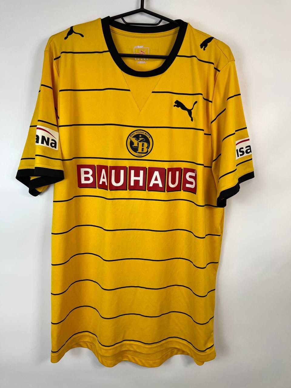 Puma YOUNG BOYS 2011 2012 HOME SHIRT PUMA BAUHAUS SWISS LEAGUE Size US XL / EU 56 / 4 - 1 Thumbnail