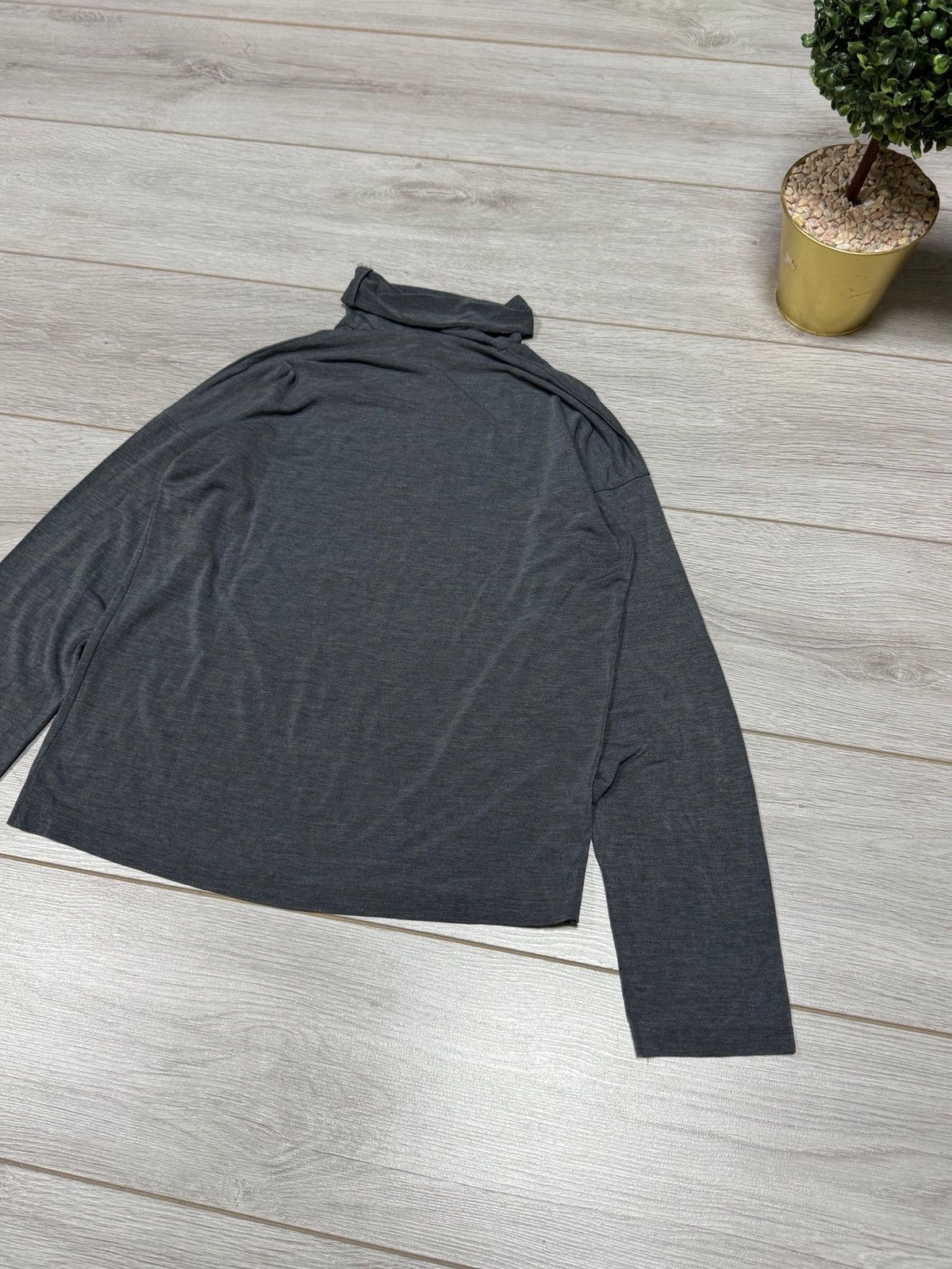 Brunello Cucinelli silk long sleeve turtle neck jumper