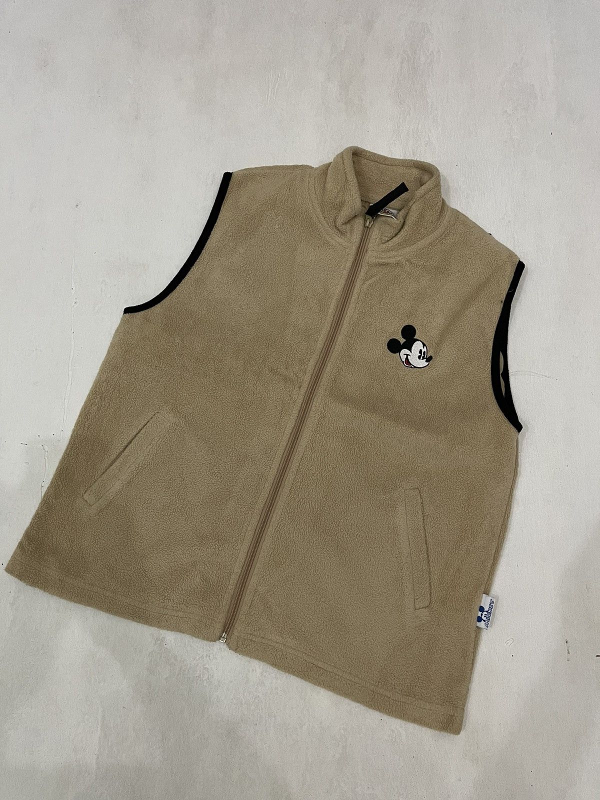 Japanese Brand × Mickey Mouse Mickey Mouse Big Backprint Vests Size L / US 10 / IT 46 - 1 Thumbnail
