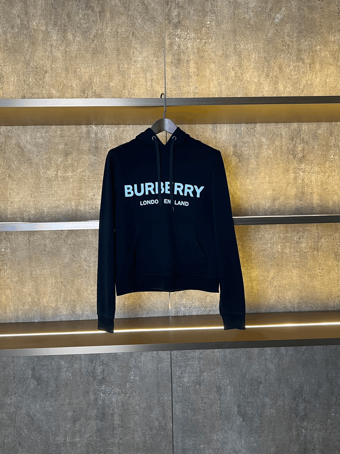 Burberry Burberry Hoodie XS Women Size XS / US 0-2 / IT 36-38 - 1 Thumbnail