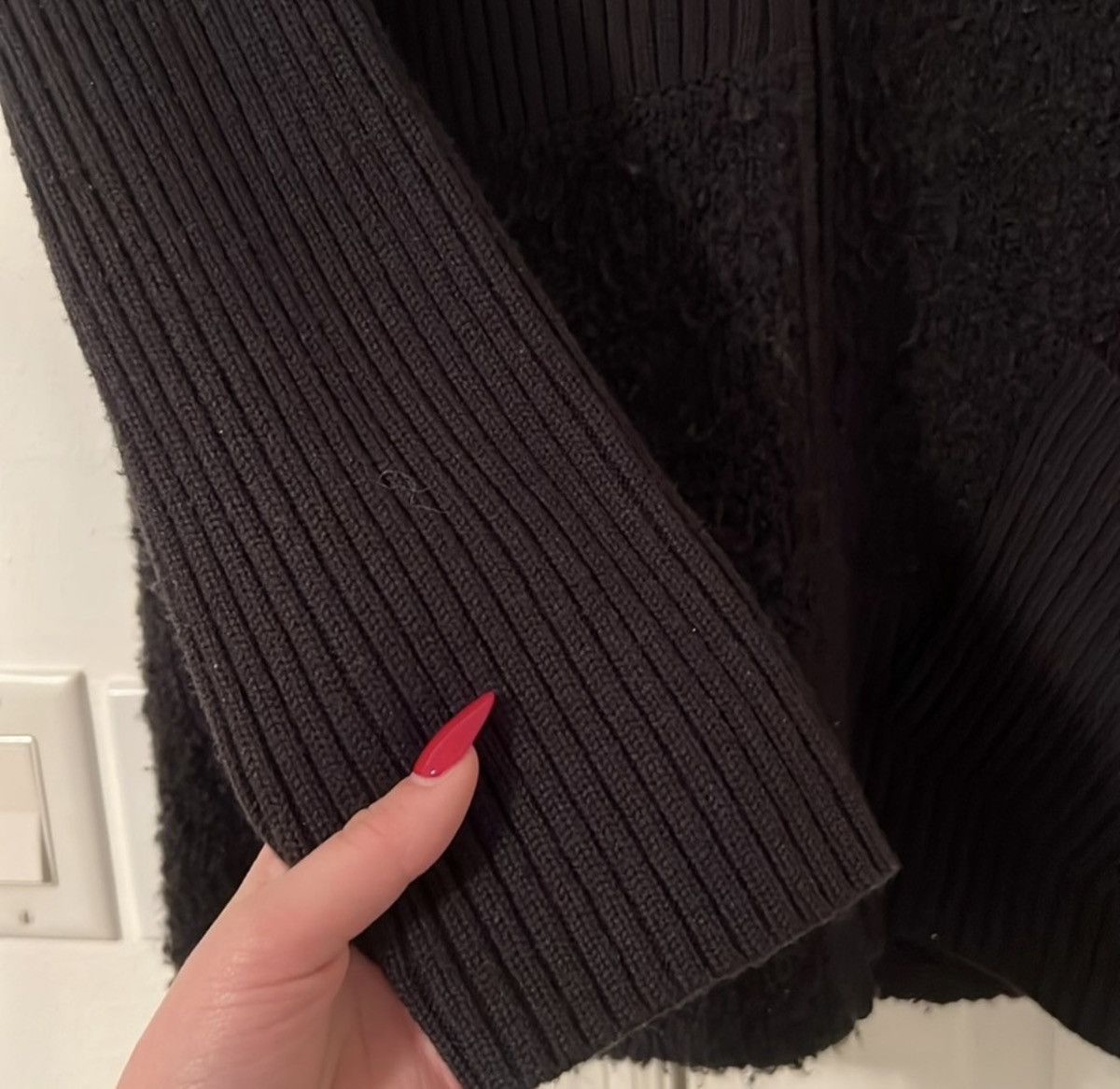 Chicos Vtg 90s Chico’s Design Rib Bouclé Knit Zip Jacket Black (XL) Size XL / US 12-14 / IT 48-50 - 7 Thumbnail