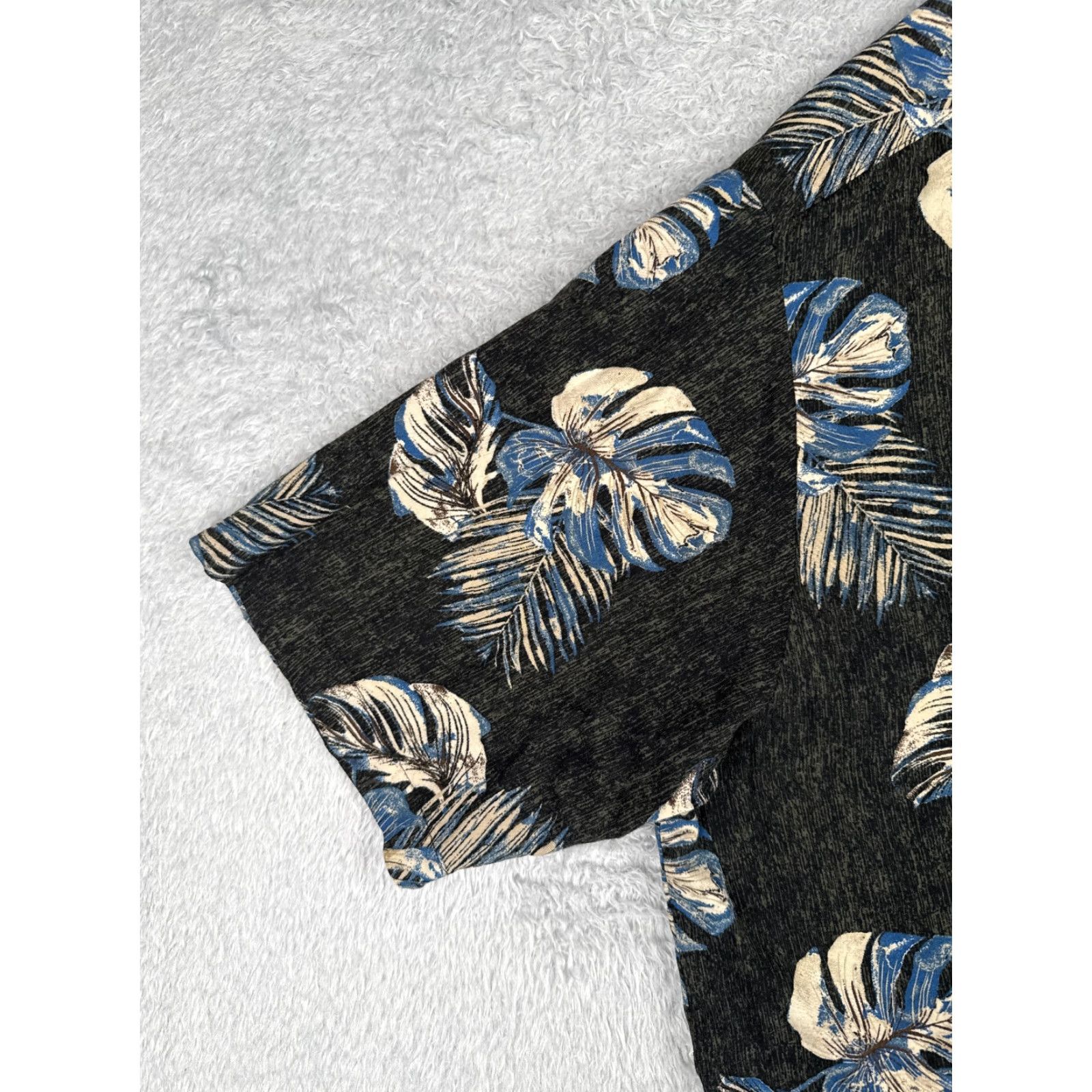 Vintage Puritan Shirt Mens 2XL Black Blue Palm Tree Leaf Print Hawaiian 100% Rayon Size US XXL / EU 58 / 5 - 3 Thumbnail