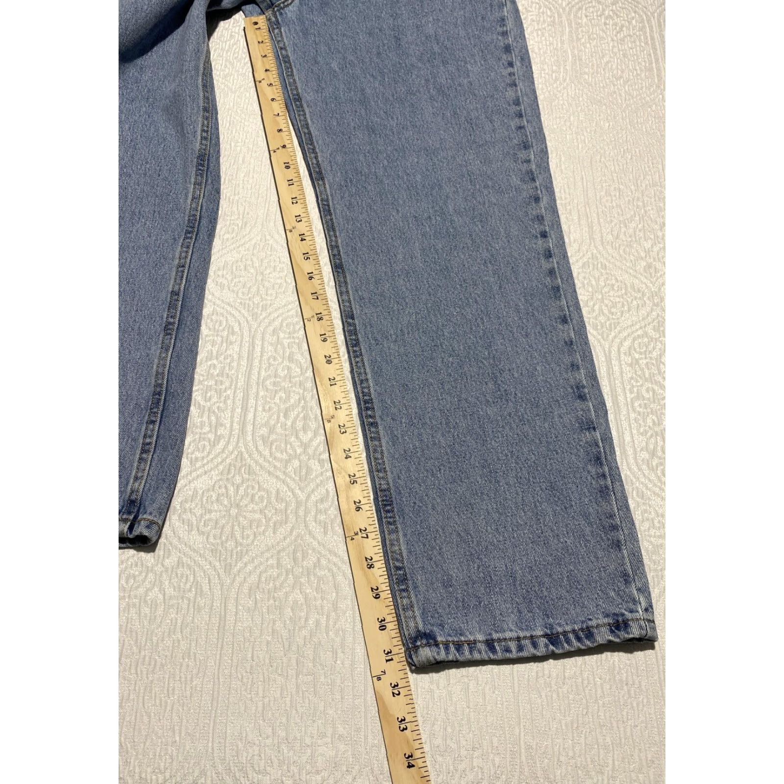 Levi's Levi's Jeans Mens Relaxed Levi's 550 36x32 Denim Medium Blue Cotton 5-Pocket Classic Zip Fly Mens Size US 36 / EU 52 - 7 Thumbnail