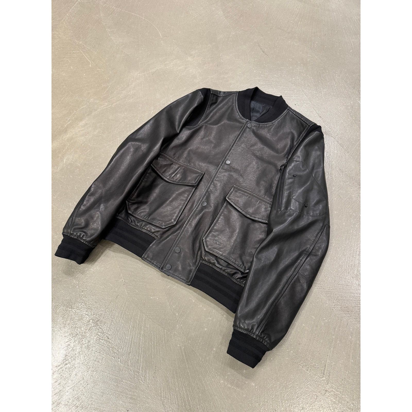 Dior 2010s Dior saddle leather cargo bomber jacket Size US M / EU 48-50 / 2 - 3 Thumbnail