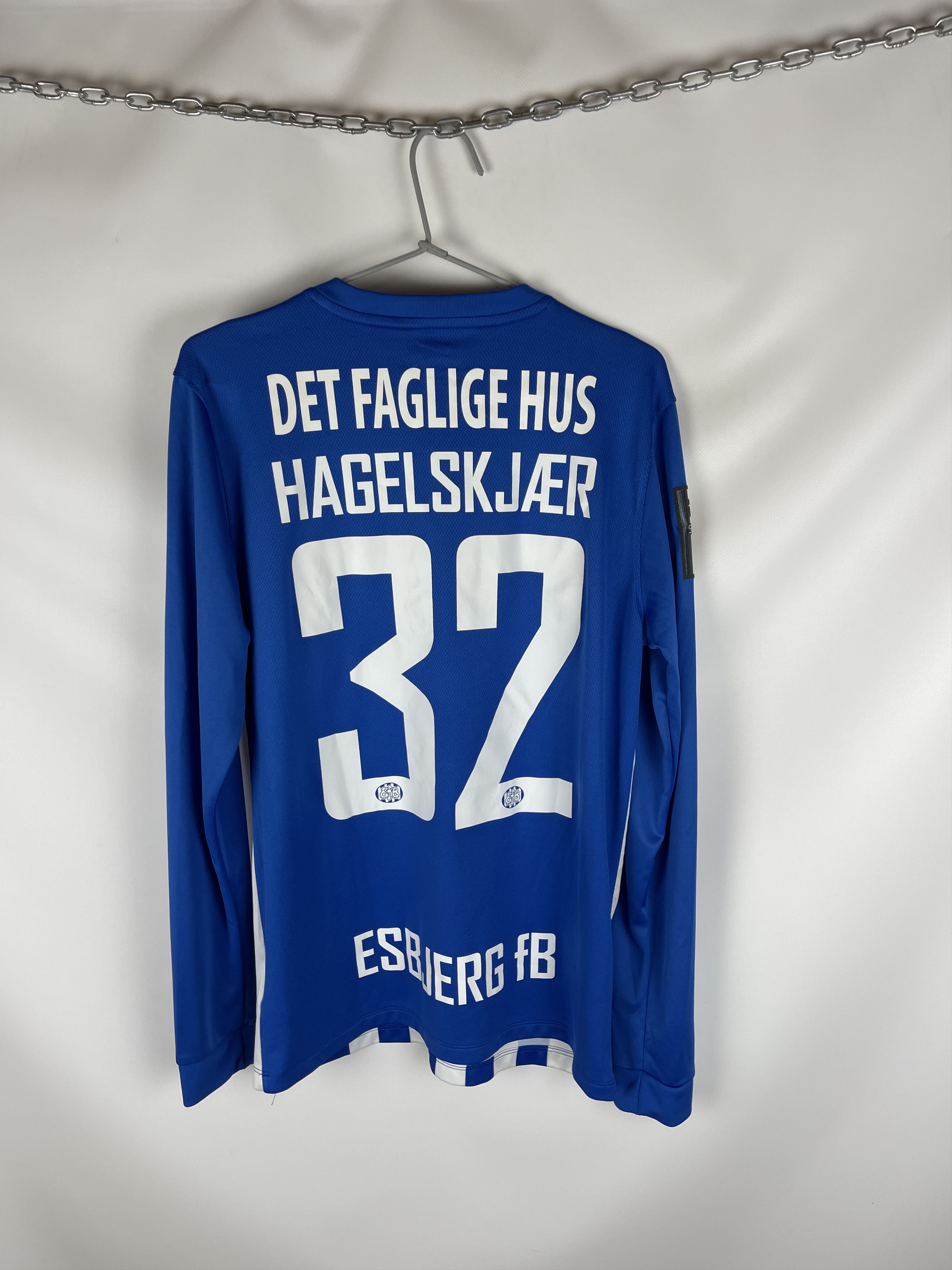 Nike Nike Esbjerg fB 2016 2017 home #32 Hagelskjaer soccer jersey Size US M / EU 48-50 / 2 - 10 Thumbnail