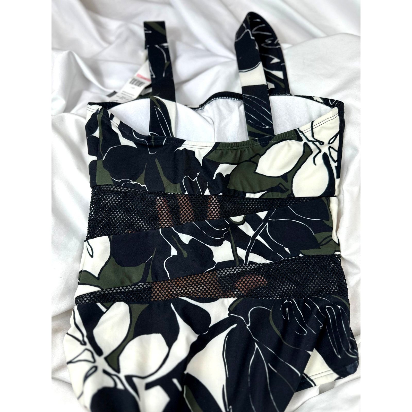Other Carmen Marc Valvo Floral Print One Piece Mesh Paneling 10 Size ONE SIZE - 10 Thumbnail