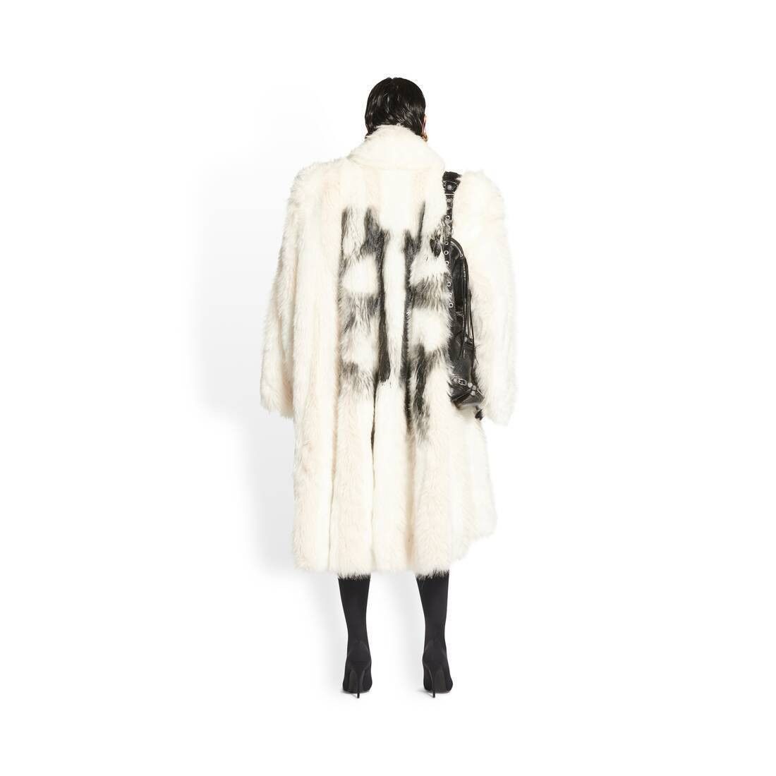 Balenciaga o1bcso1str0225 A-Line Coat in White Size S / US 4 / IT 40 - 3 Thumbnail