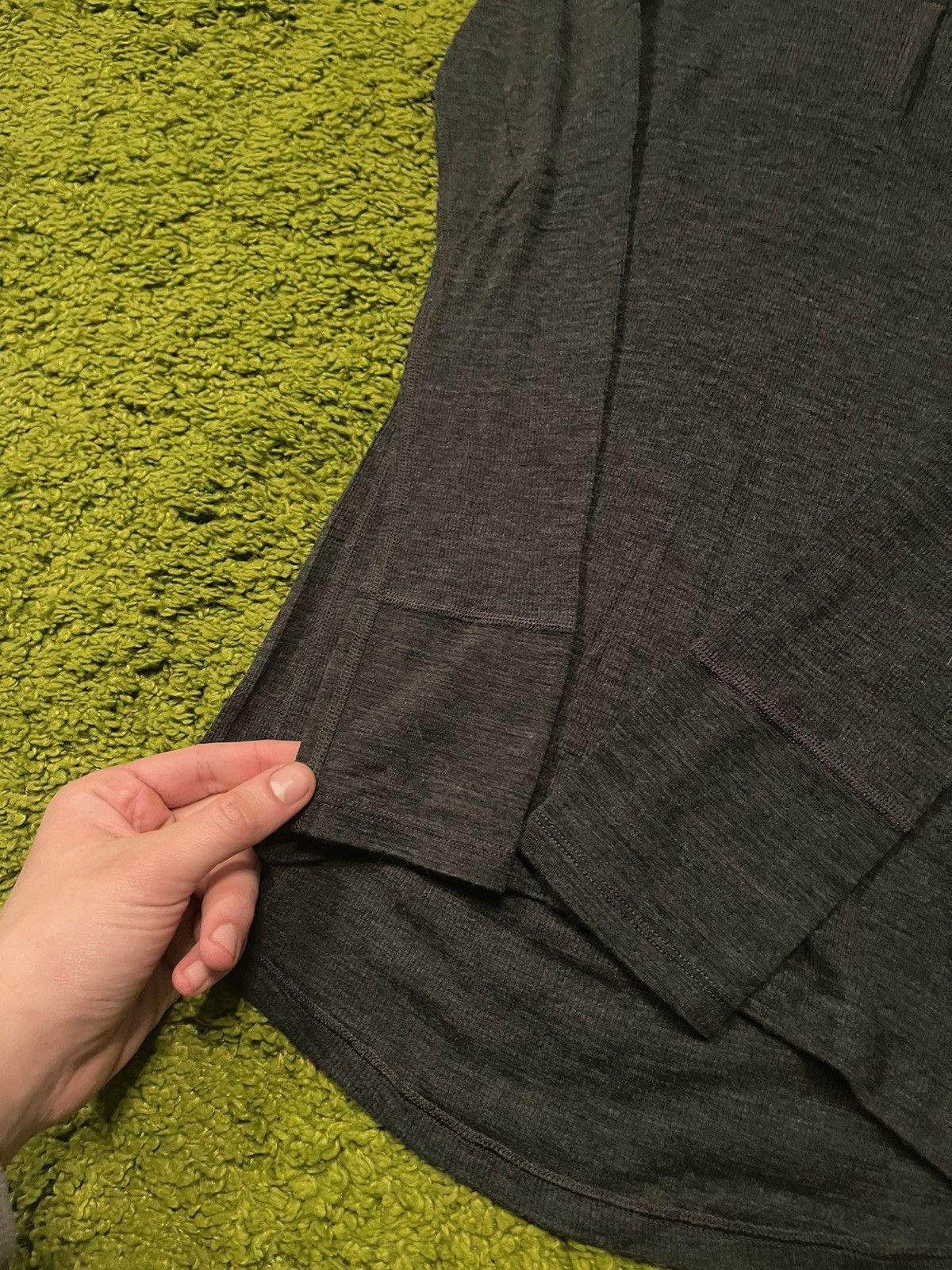 Icebreaker Icebreaker 100% merino wool thermo longsleeve Size L / US 10 / IT 46 - 4 Thumbnail