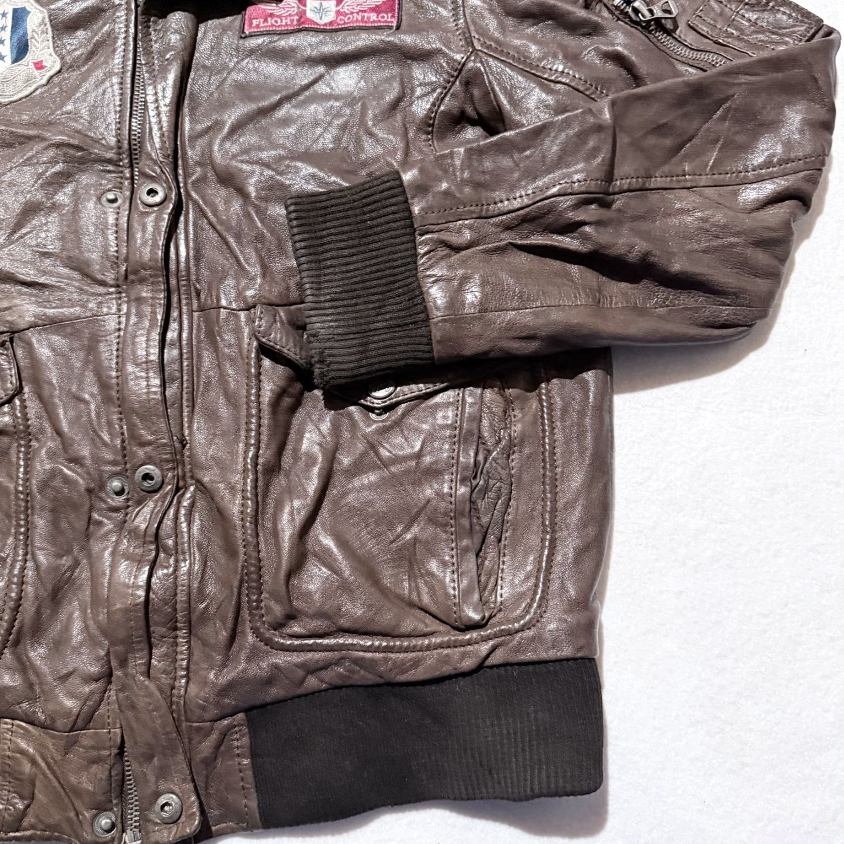 Vintage VINTAGE Gipsy Leather Flight Aviator Jacket Brown Men Medium Brown Military Patches Jacket Size US M / EU 48-50 / 2 - 7 Thumbnail