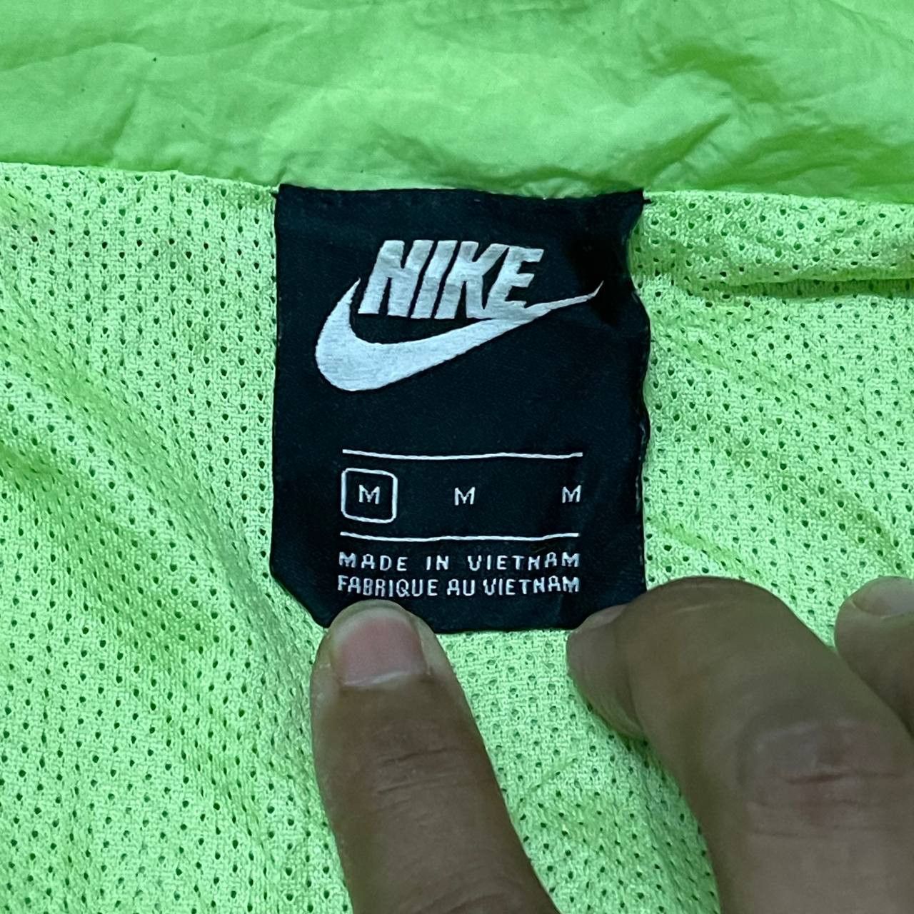 Nike Vintage Nike Mini Swoosh Hooded Jacket Nylon Size US M / EU 48-50 / 2 - 9 Thumbnail