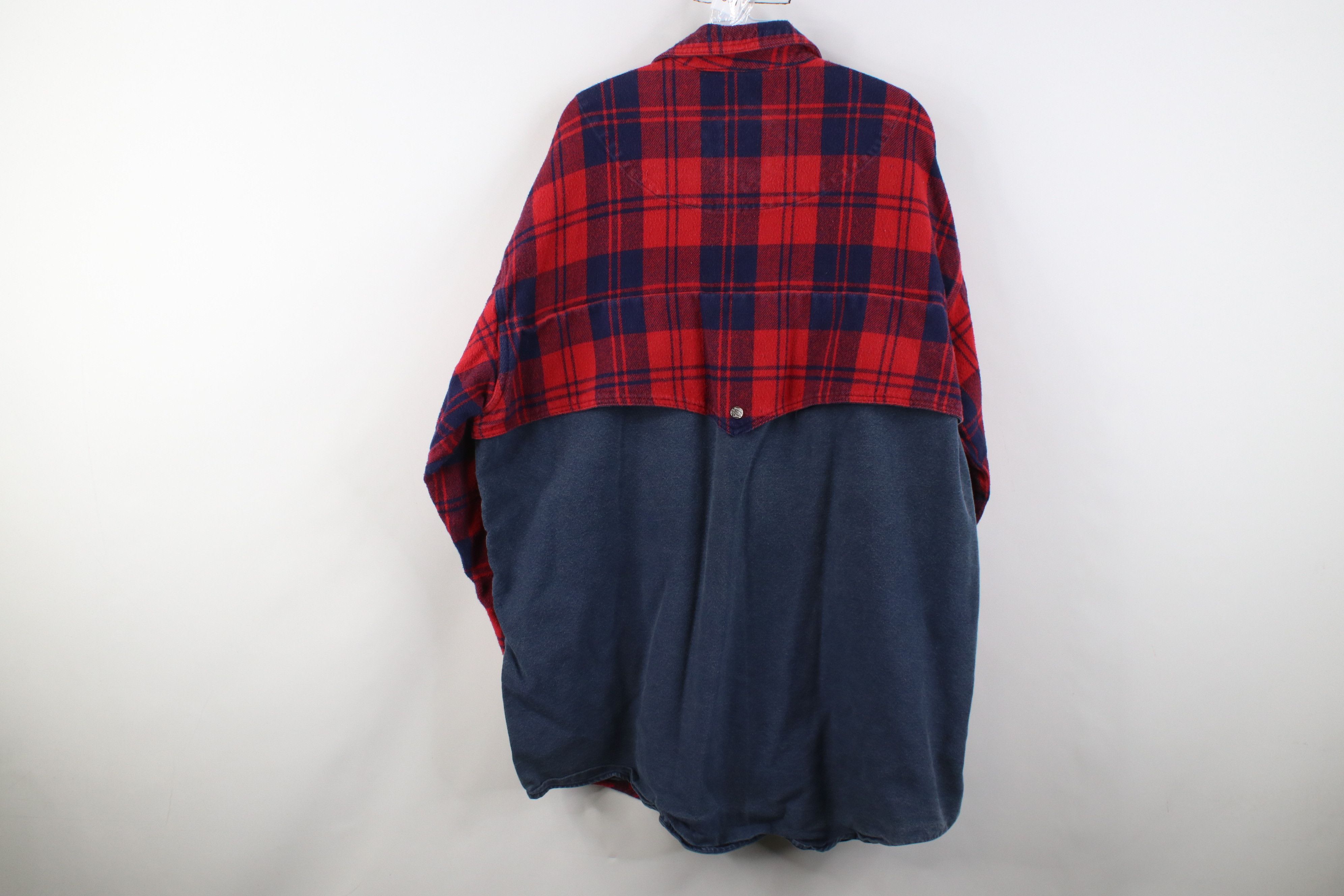 Vintage Vintage 90s Streetwear Big Pocket Flannel Button Shirt Plaid Size US XL / EU 56 / 4 - 11 Thumbnail