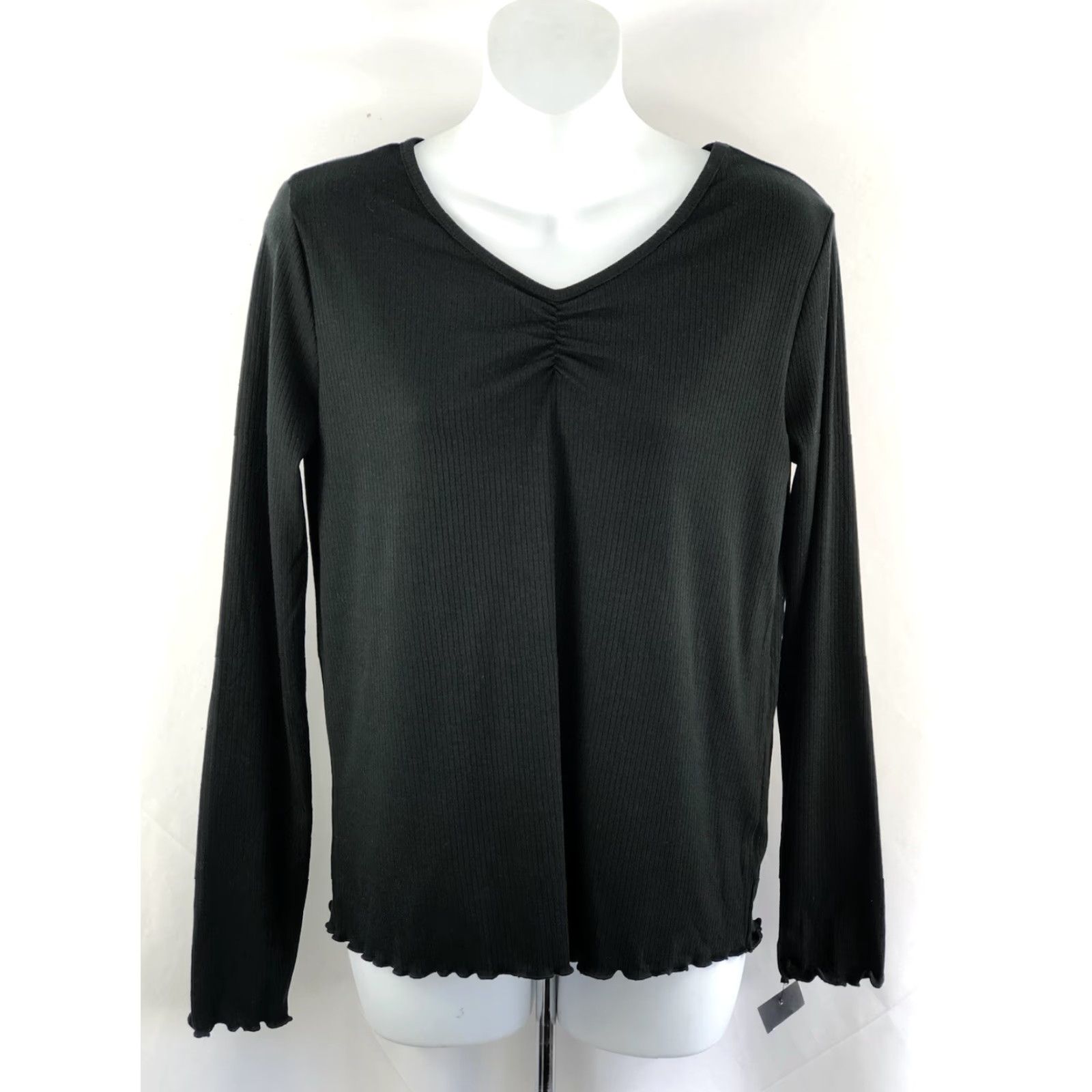 Vintage NWT art class Henley Jersey Top M Blk Ruched V-Neck Lettuce Hem Ribbed Knit Long Sleeve Shirt Womens Size M / US 6-8 / IT 42-44 - 5 Thumbnail