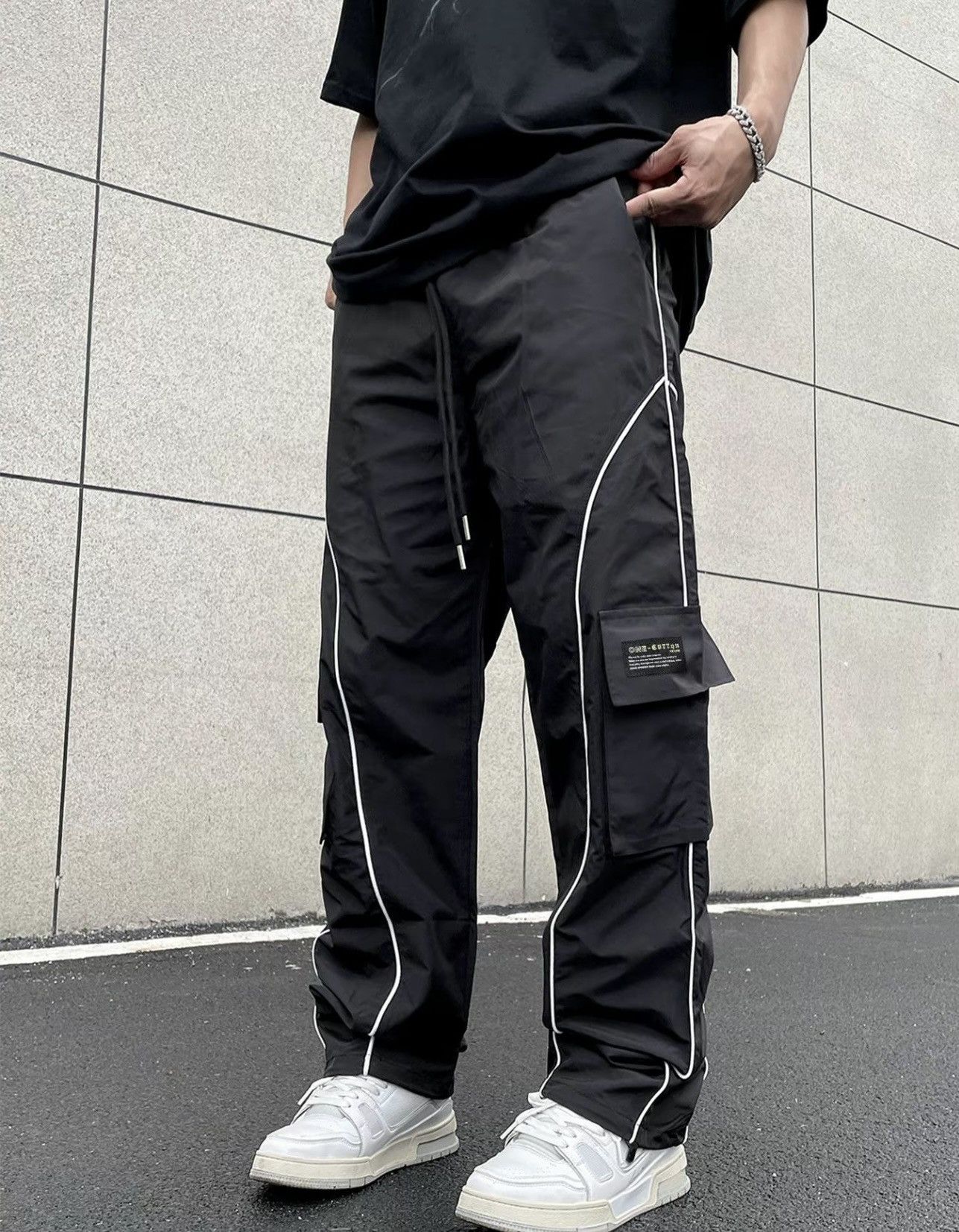 Other Men's Thin Letter Patched Contrast Binding Cargo Pants Size US 36 / EU 52 - 5 Thumbnail