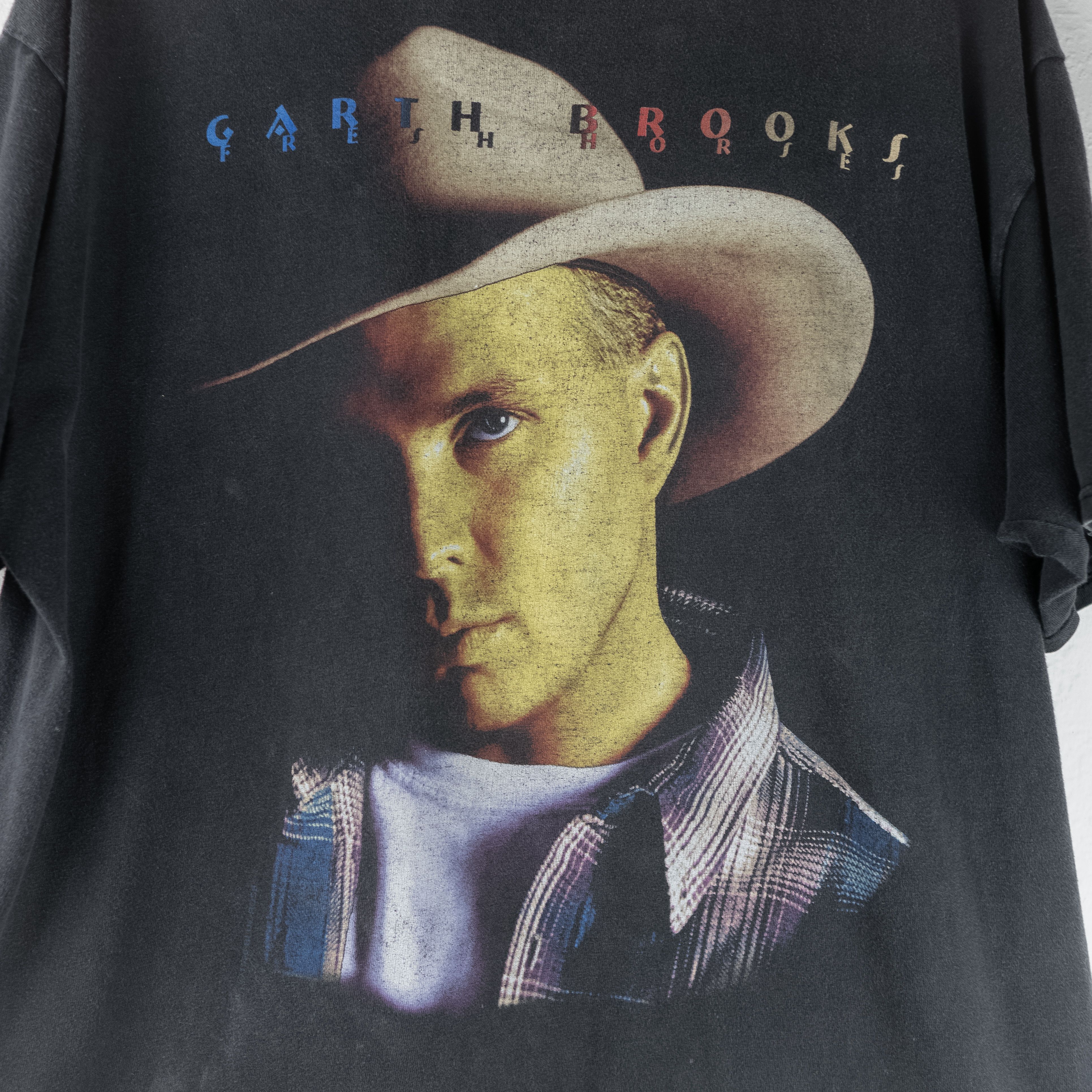 Band Tees 90s Vintage Garth Brooks Fresh Horses T Shirt Sun Faded Size US XL / EU 56 / 4 - 2 Thumbnail