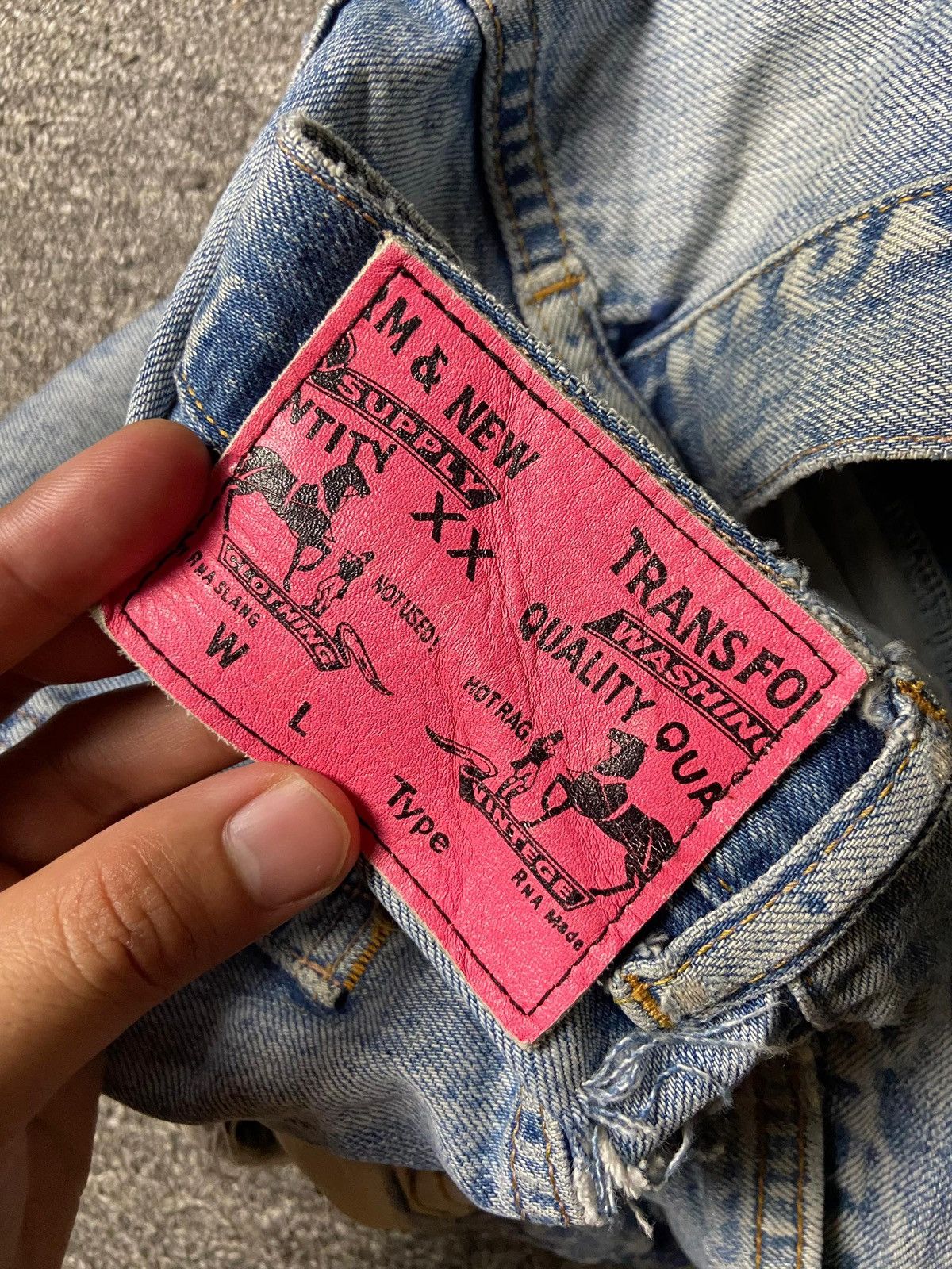 Japanese Brand Vintage RNA Pop Art Denim Jeans (165) Size US 33 - 3 Thumbnail