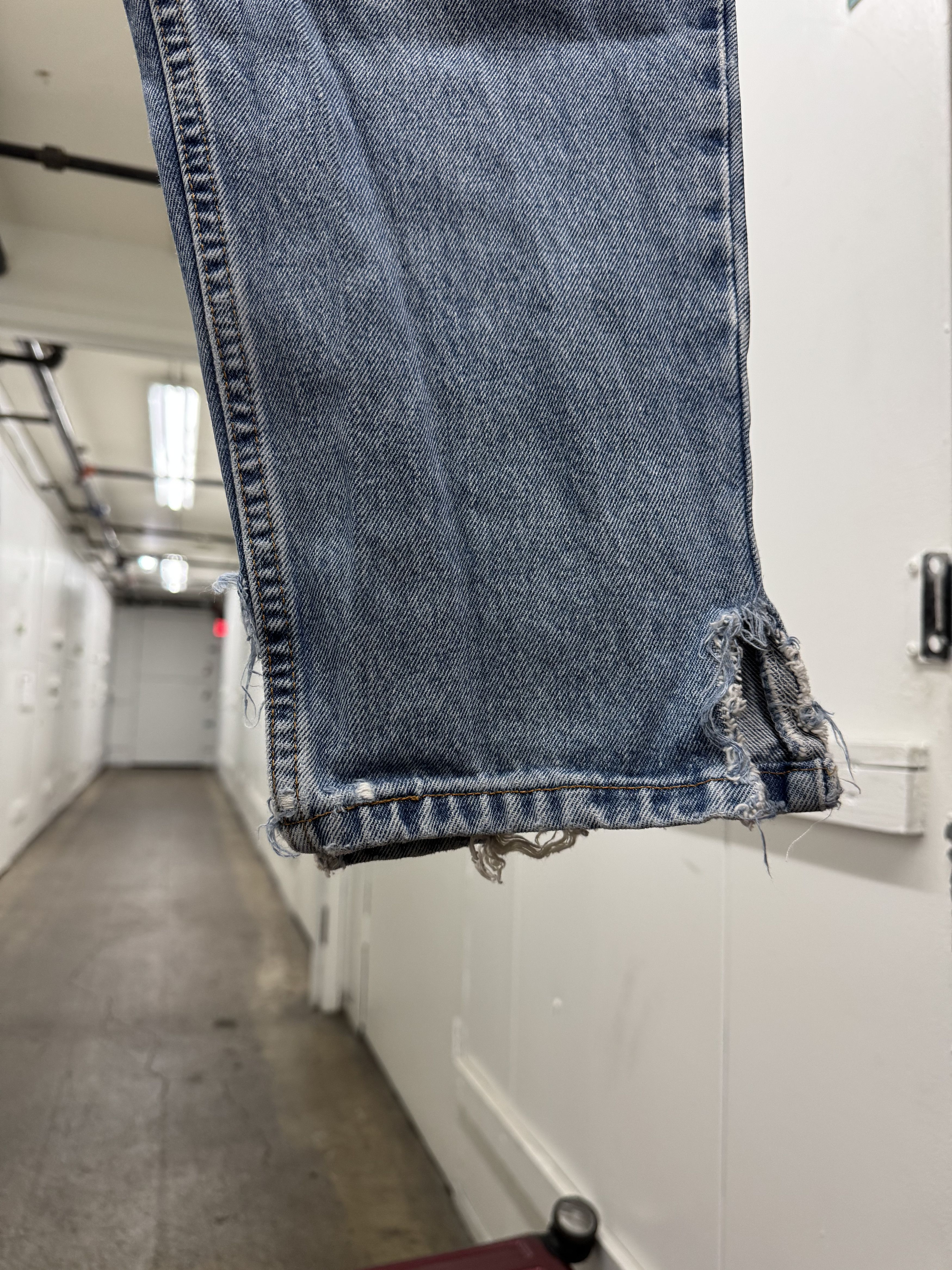 Levi's Levi's 560 Vintage Relaxed Tapered Distressed Faded Jeans Size US 32 / EU 48 - 3 Thumbnail