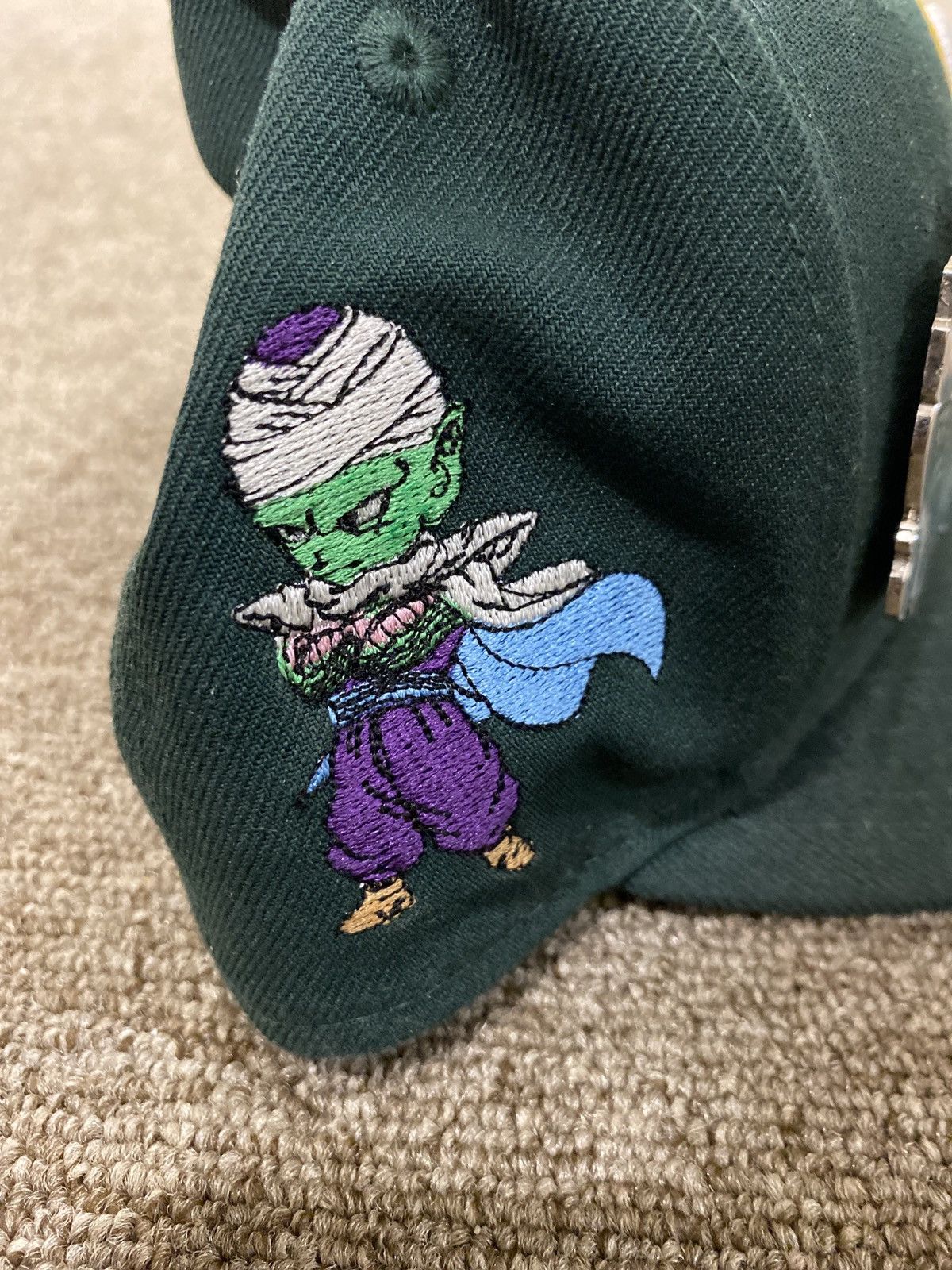 image of New Era Oakland A’S Piccolo Fitted 7/38 in Green, Men's