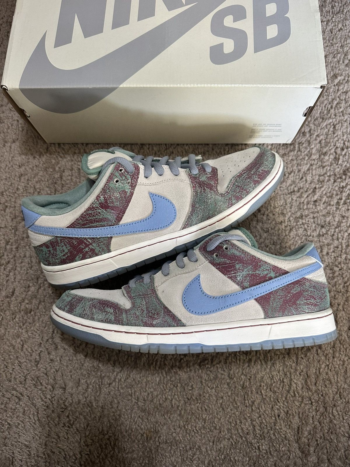 Nike SB Size 10.5 - Nike SB Dunk Low Crenshaw Skate Club Size US 10.5 / EU 43-44 - 1 Thumbnail