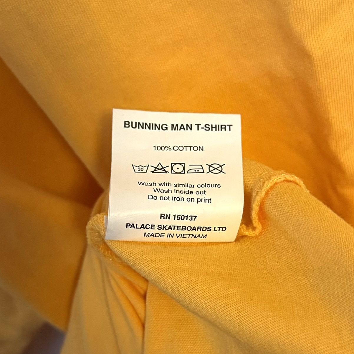 Palace Palace Spring 2020 “Bunning Man” Yellow Graphic Tee Size US XL / EU 56 / 4 - 4 Thumbnail