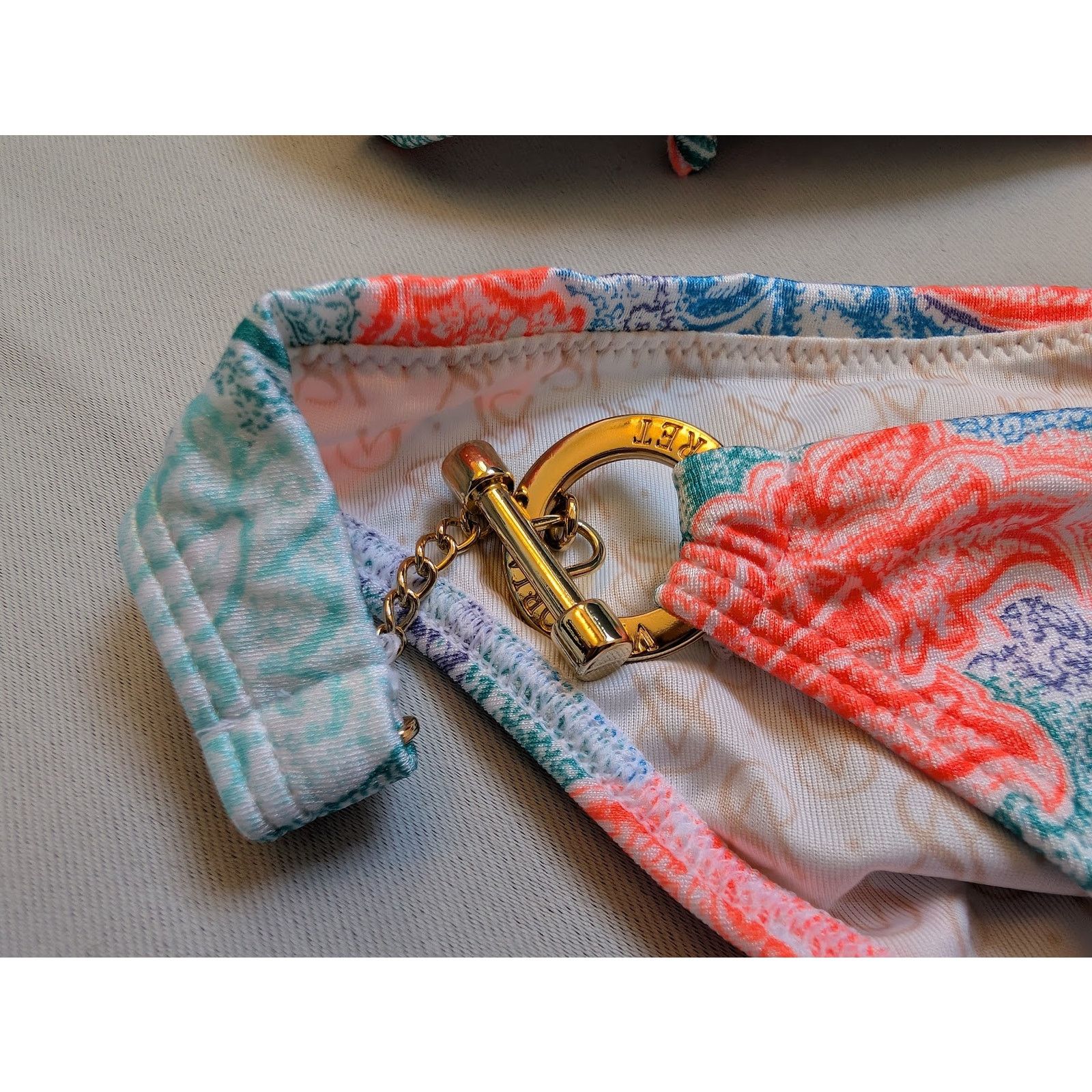 Victoria's Secret NWT Victoria’s Secret Bikini Set S Paisley Gold Trim Size S / US 4 / IT 40 - 6 Thumbnail