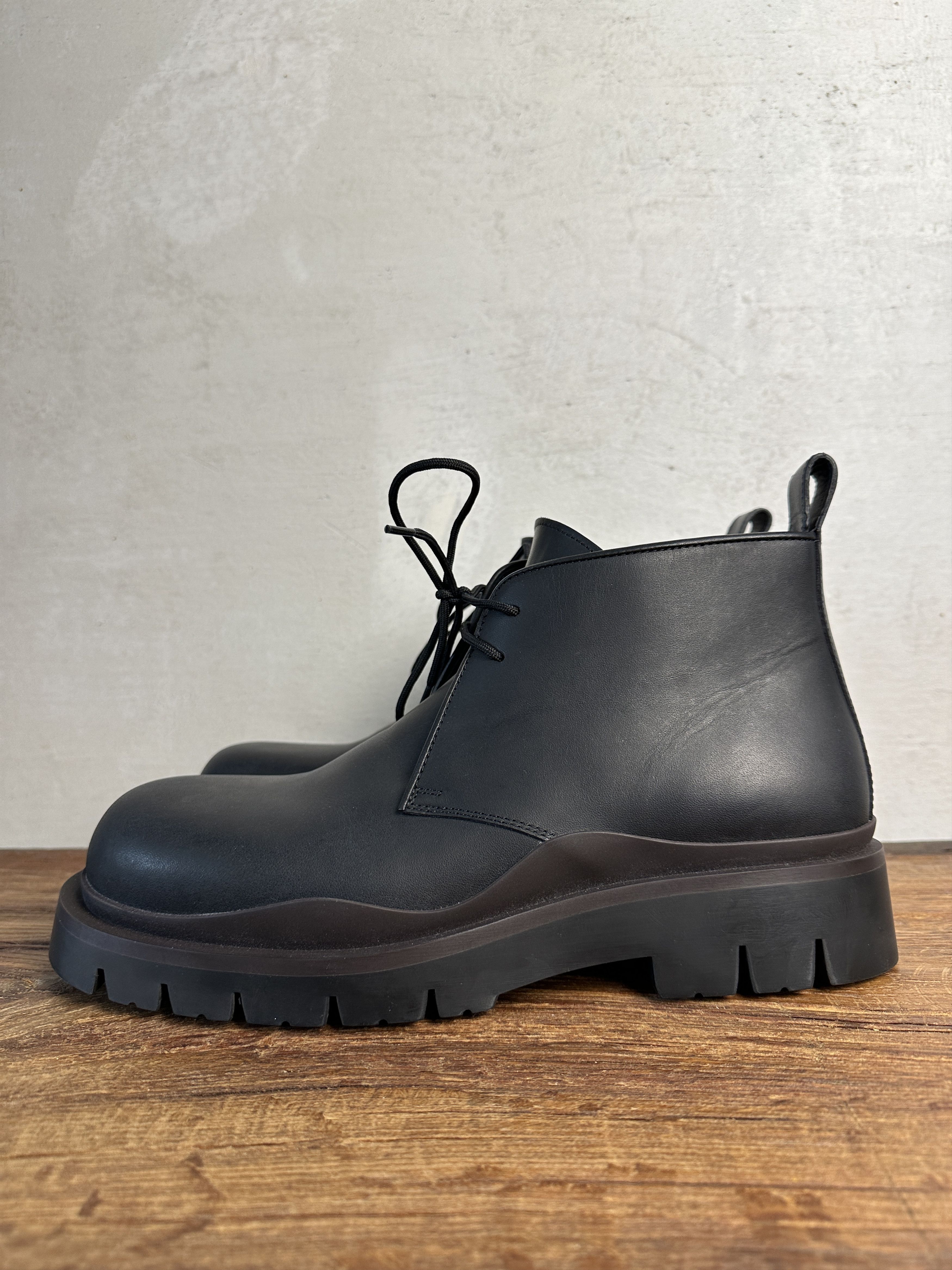 Bottega Veneta Bottega Veneta Tire Leather Laced Ankle Boots Size US 9.5 / EU 42-43 - 13 Thumbnail