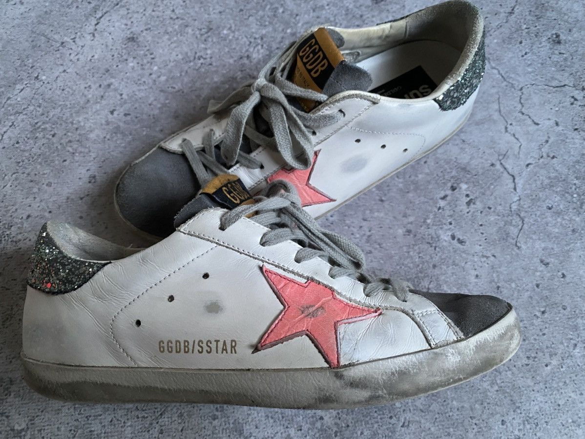 Golden Goose Golden Goose Superstar GGDB Leather Sneakers Red Star Sz 38 Size US 8 / IT 38 - 2 Thumbnail