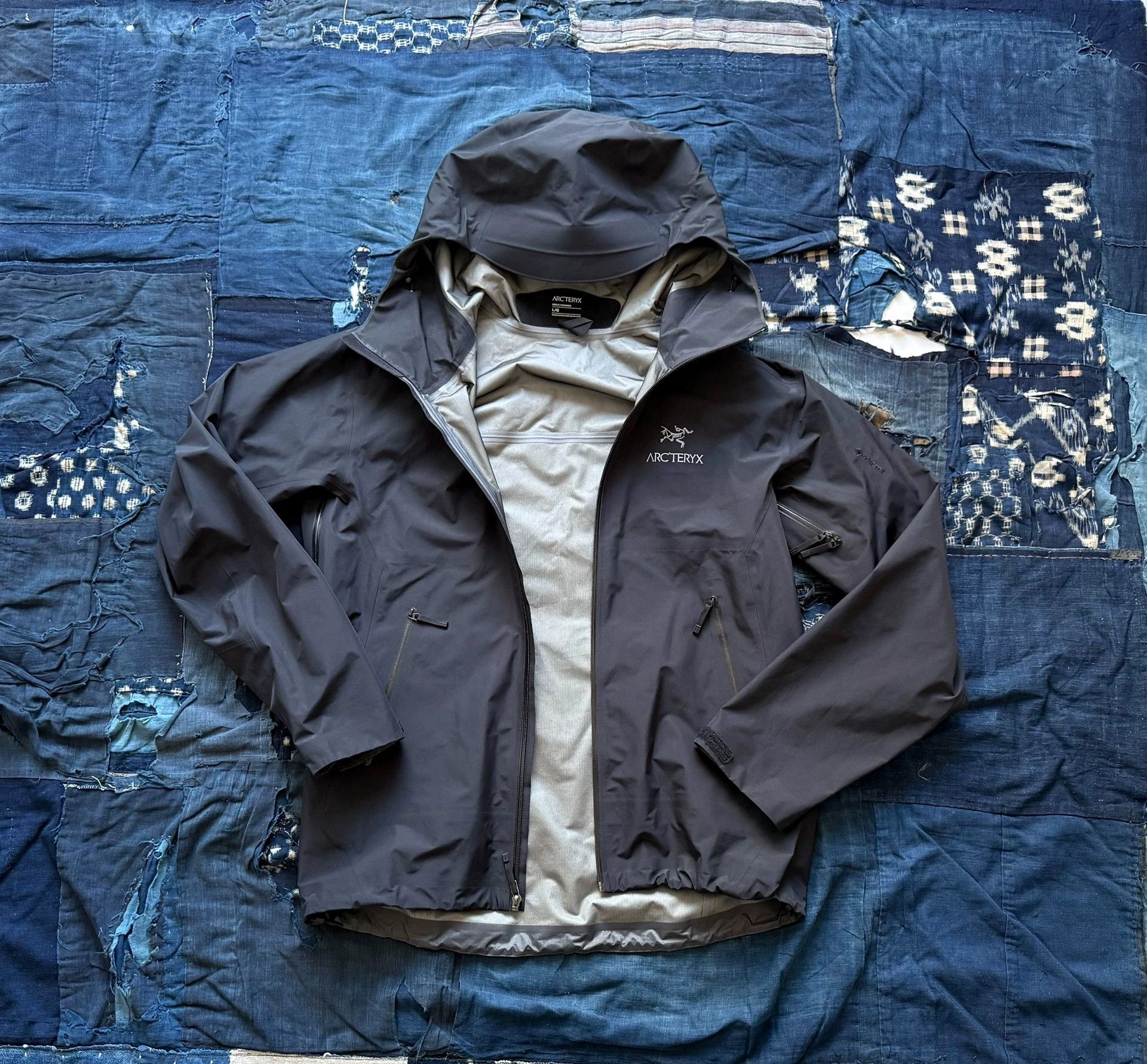 Arc'teryx Arc'teryx Beta Jacket Black L - Like New Orange Size US L / EU 52-54 / 3 - 2 Thumbnail
