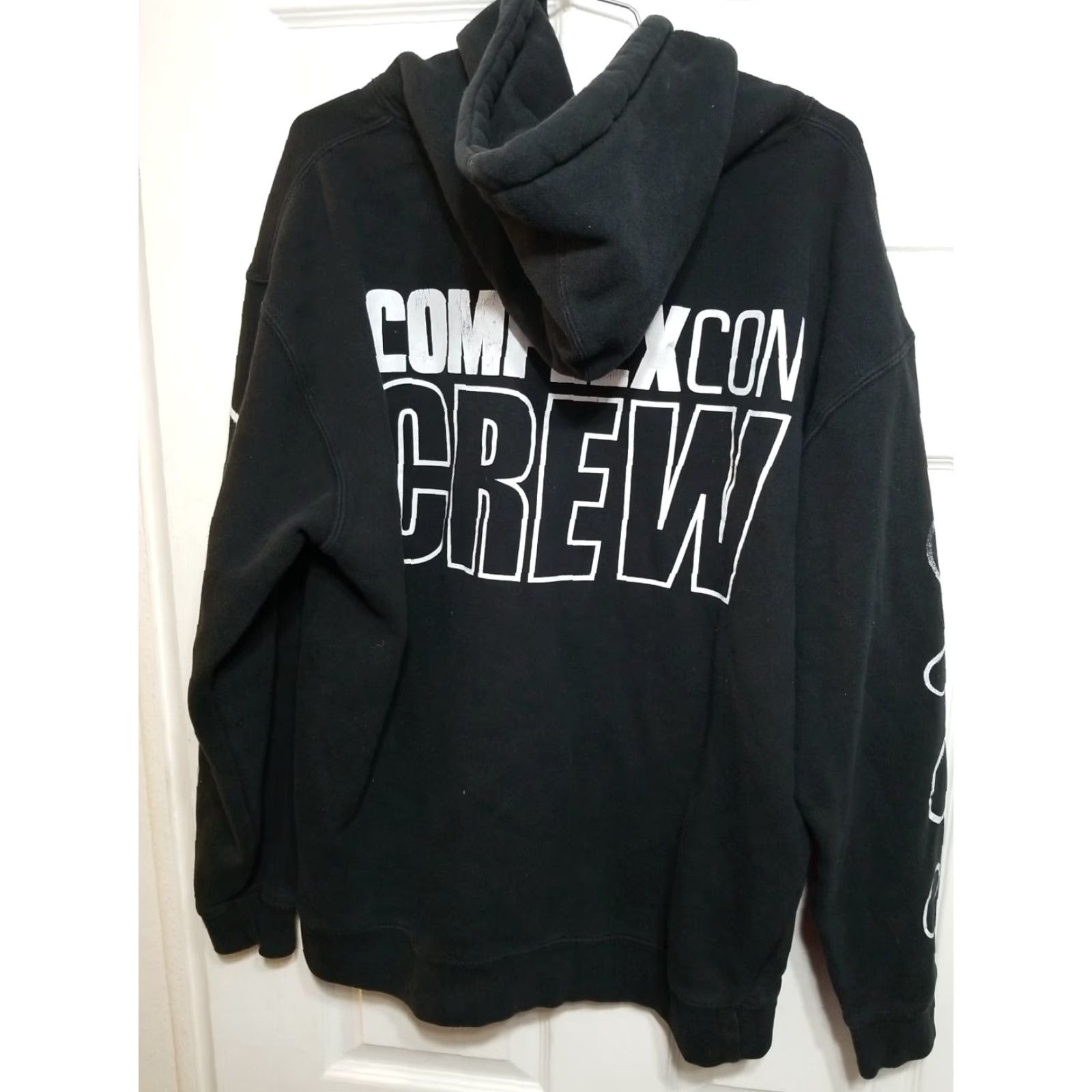 Vintage Takashi Murakami ComplexCon 2018 CREW Hoodie Art L Black Mens Pullover Hooded Graphic Print Large Size US L / EU 52-54 / 3 - 6 Thumbnail