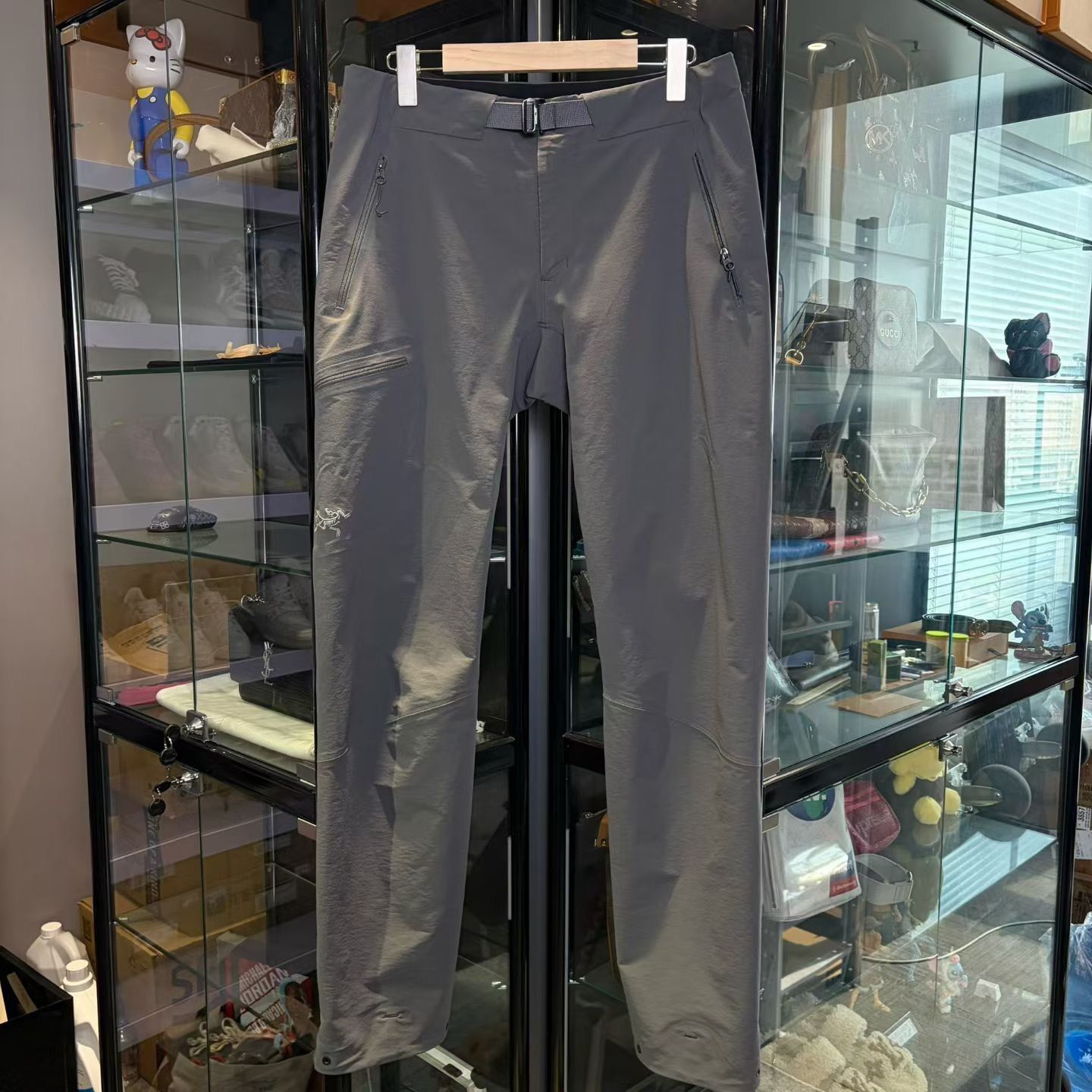 Arc'teryx Arc'teryx Gray Denim Jeans 32 Men Size US 32 / EU 48 - 1 Thumbnail
