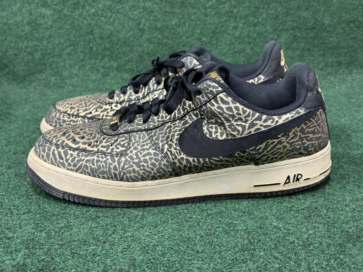 Nike 2014 Nike Air Force 1 Low Gold Elephant 488298-702 Size US 10.5 / EU 43-44 - 1 Thumbnail