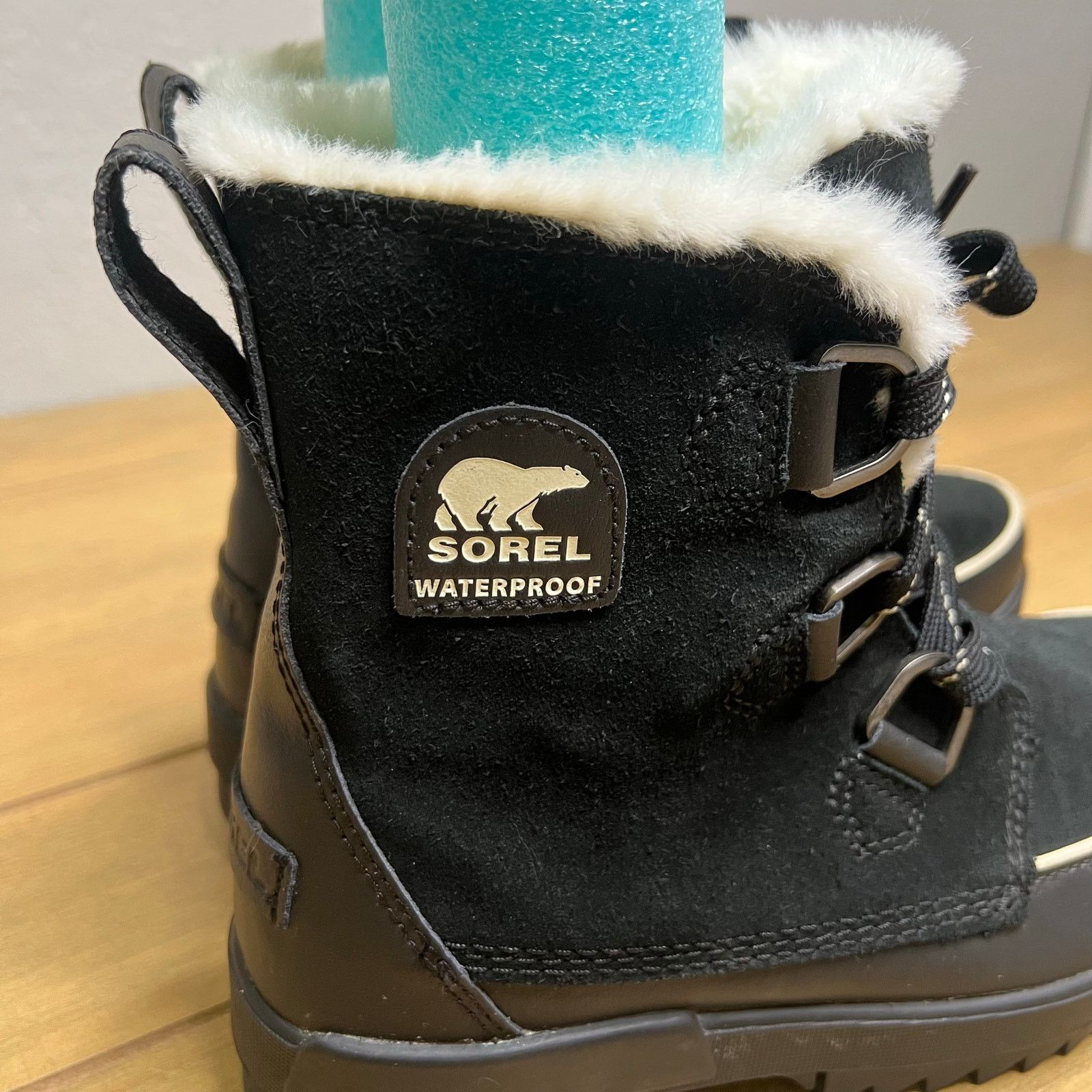 SOREL Sorel Tivoli IV Waterproof Women's Winter Leather Boots 8.5 Size US 8.5 / IT 38.5 - 3 Thumbnail