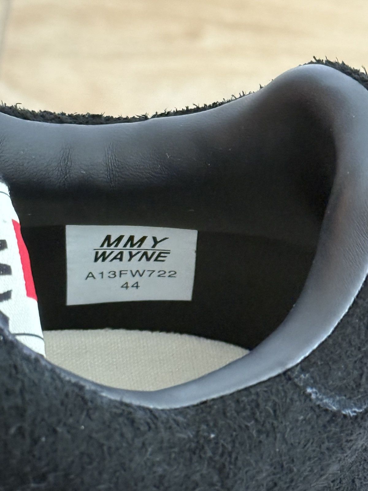 Maison MIHARA YASUHIRO Maison Mihara Yasuhiro Wayne Low OG Sole Suede Black Size US 11 / EU 44 - 7 Thumbnail