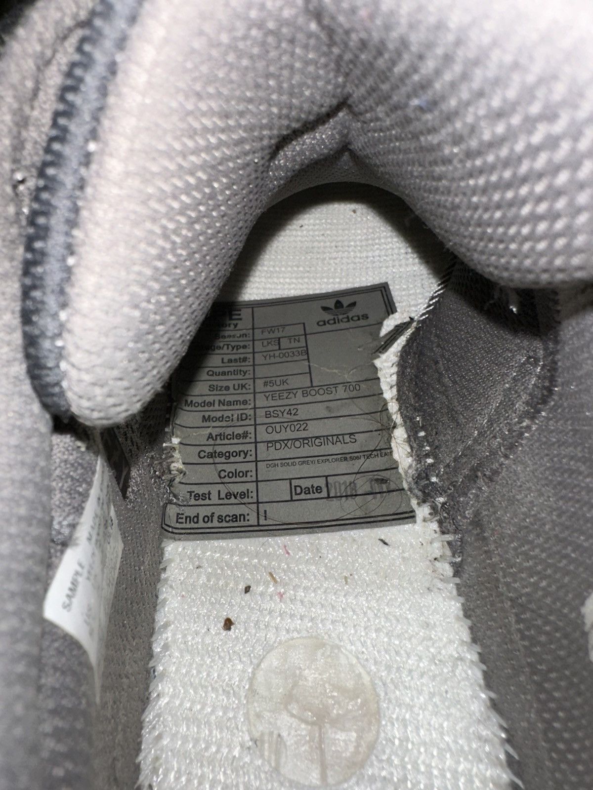 Adidas × Yeezy SAMPLE KIM K YEEZY 700 SIZE 5.5 Size US 5.5 / EU 38 - 7 Thumbnail