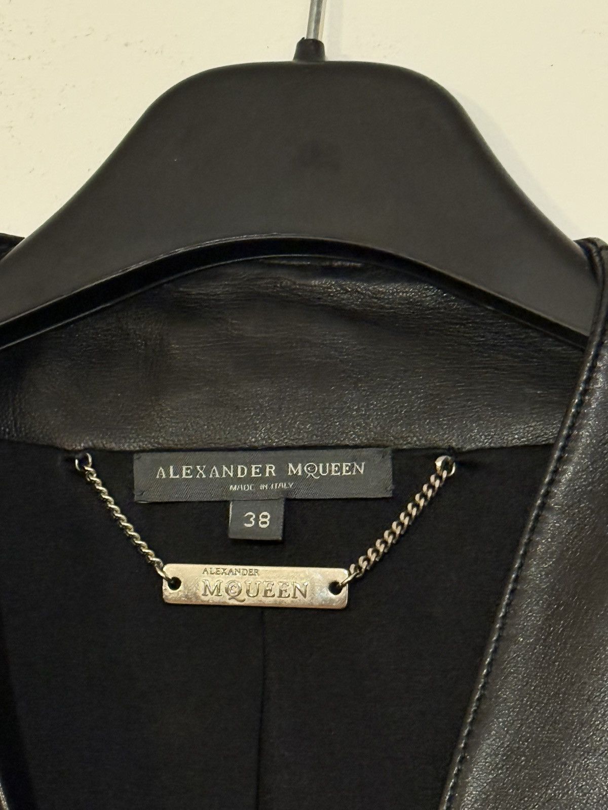 Alexander McQueen Alexander McQueen Leather Jacket Biker Black Fashion Size XS / US 0-2 / IT 36-38 - 8 Thumbnail