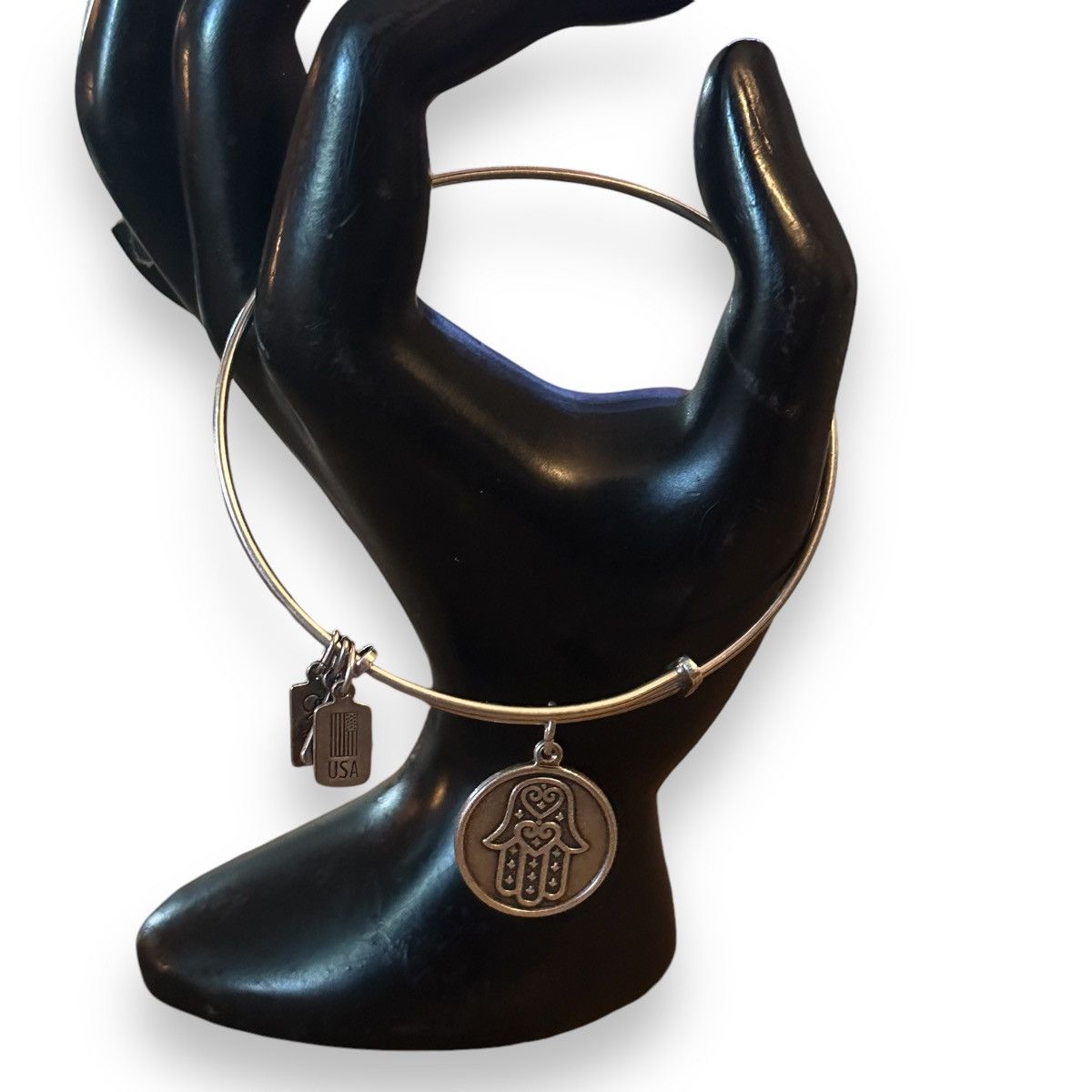 Other Wind & Fire Hamsa hand expandable bangle charm bracelet Size ONE SIZE - 2 Thumbnail