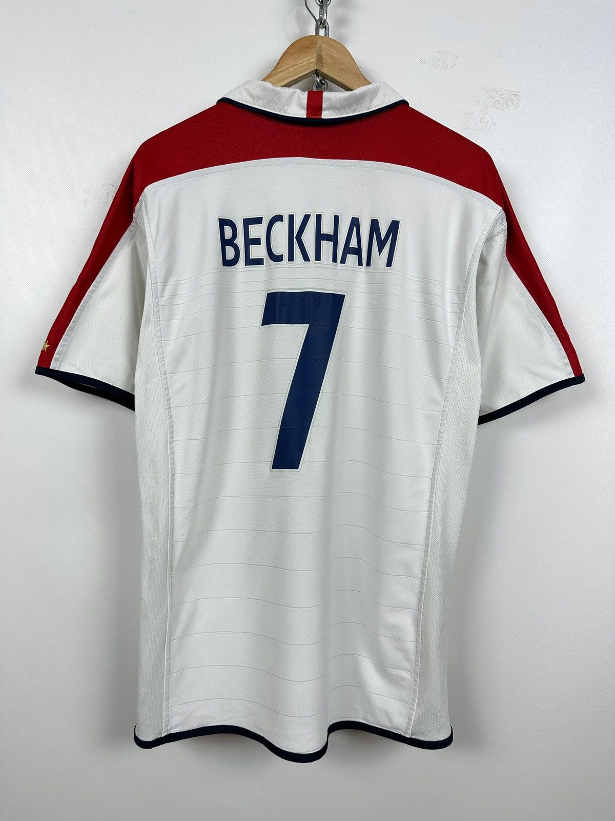 Umbro 2004 Umbro England David Beckham World Cup Soccer Jersey Size US L / EU 52-54 / 3 - 2 Thumbnail
