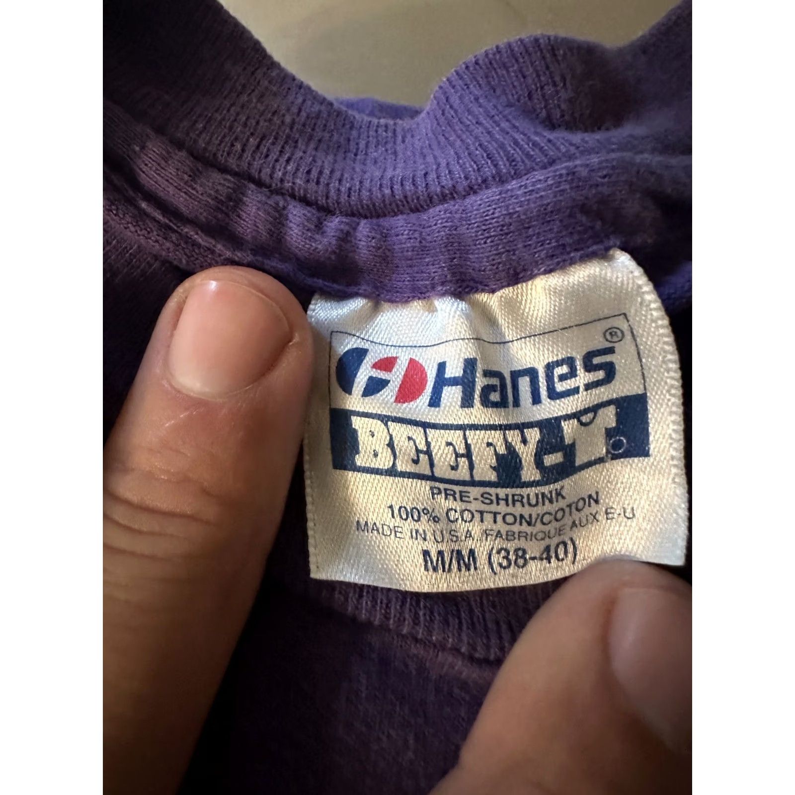 Hanes VINTAGE 90s Whistler Canada T-Shirt Medium Purple Hanes Unisex Cotton USA Made Single Stitched Shirt Mens Womens Size US M / EU 48-50 / 2 - 8 Thumbnail