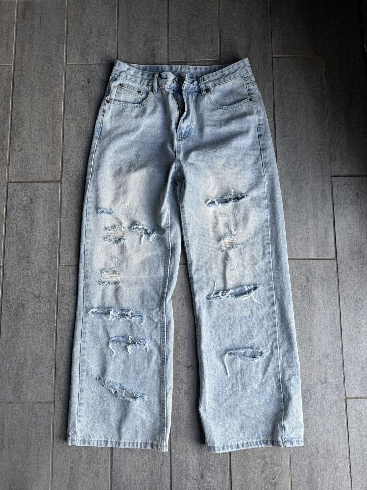 Japanese Brand Blue Washed Distressed Denim Size US 32 / EU 48 - 2 Thumbnail