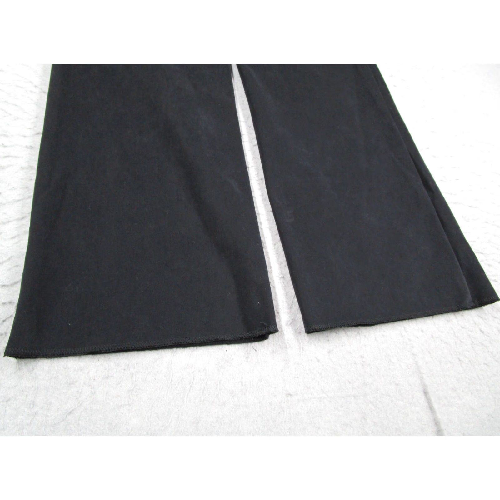 Versace VINTAGE Versace Pants Men's Black Cargo 50 IT Regular Straight 33x35 Cotton Blend Zipper Logo 90s Modern Mens Size US 34 / EU 50 - 6 Thumbnail