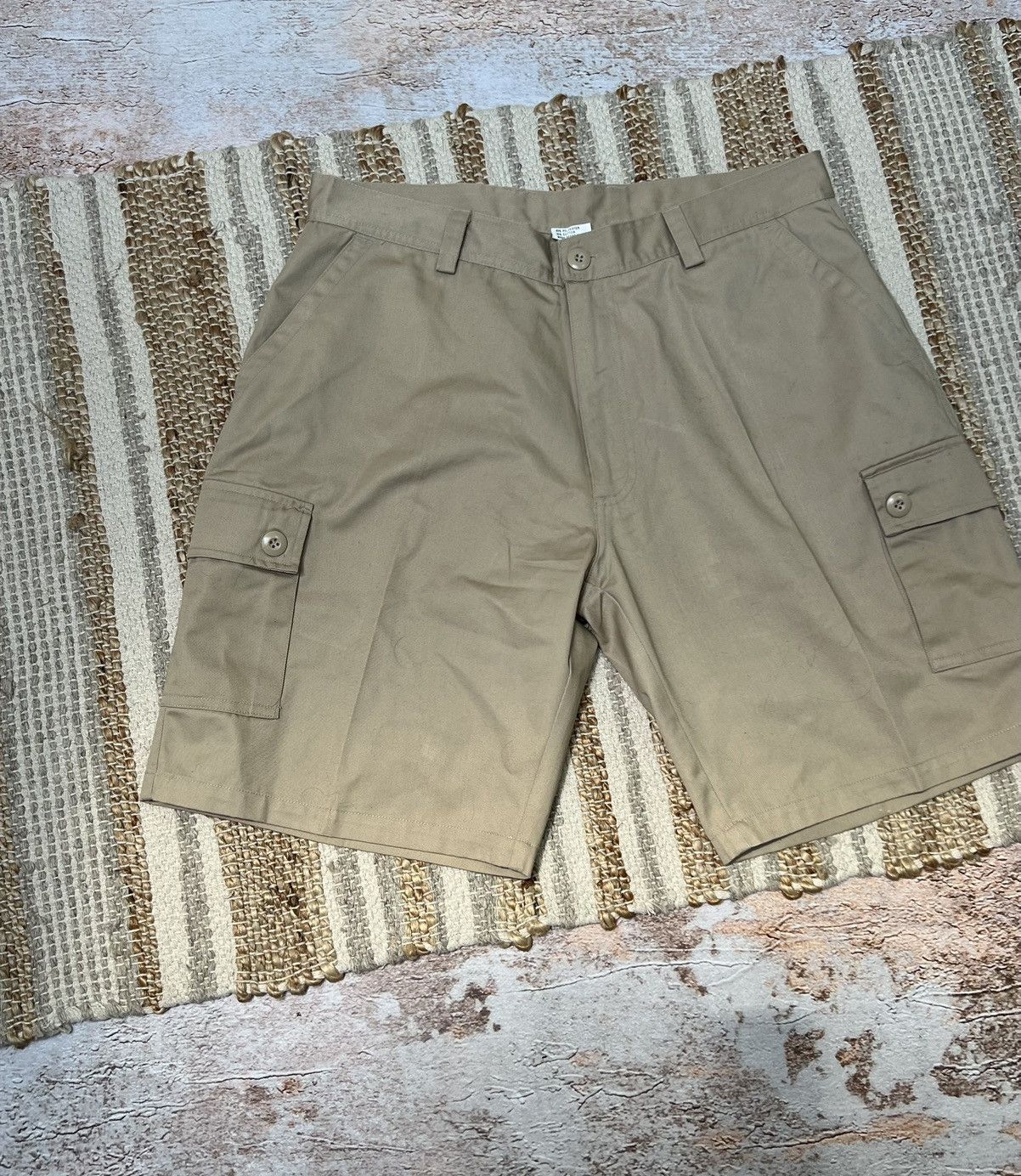 Vintage Vintage outdoor cargo shorts Size US 33 - 2 Thumbnail