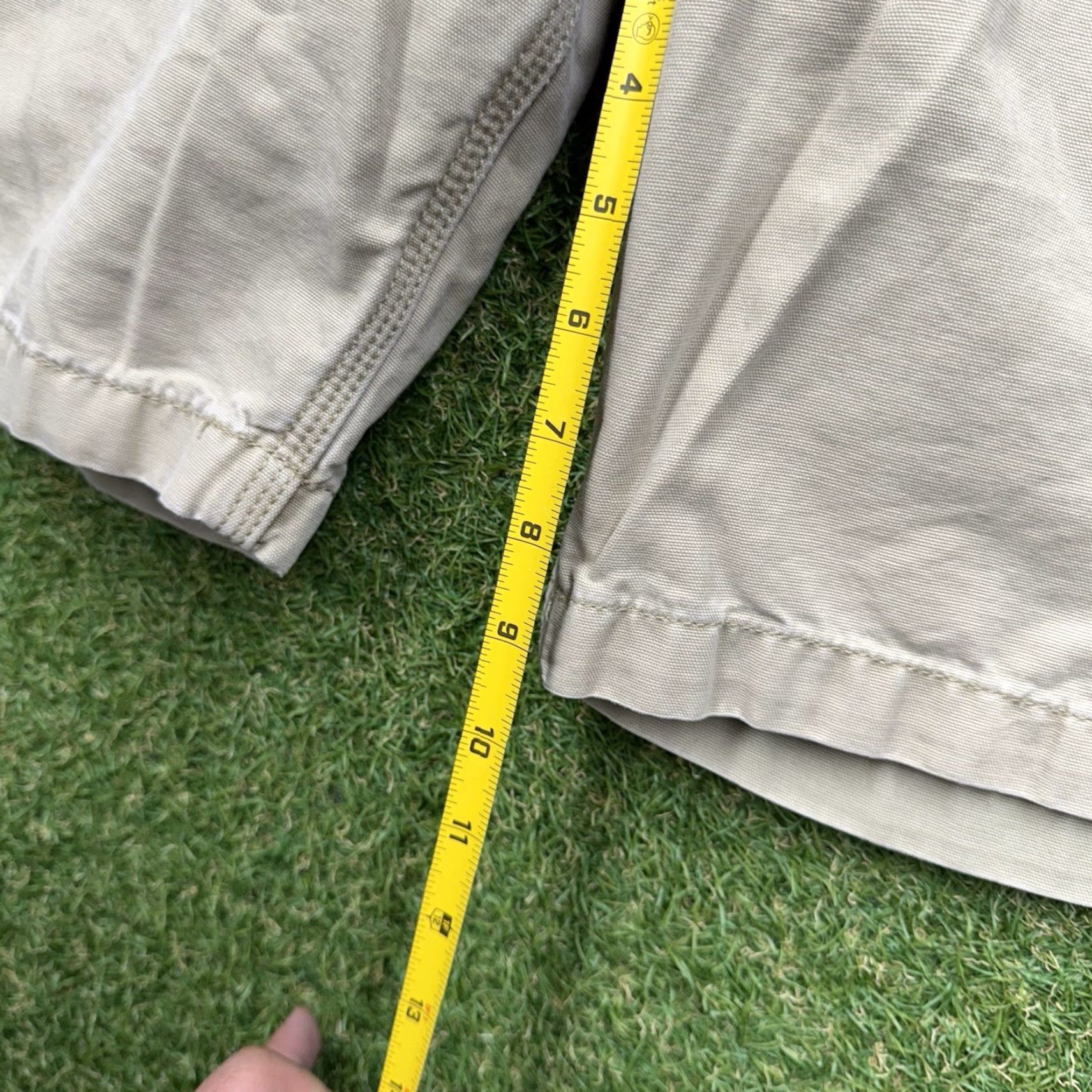 Carhartt VINTAGE Carhartt Men's Cargo Shorts 36 Relaxed Fit Canvas Outdoor Workwear Beige Summer Casual Size US 36 / EU 52 - 6 Thumbnail